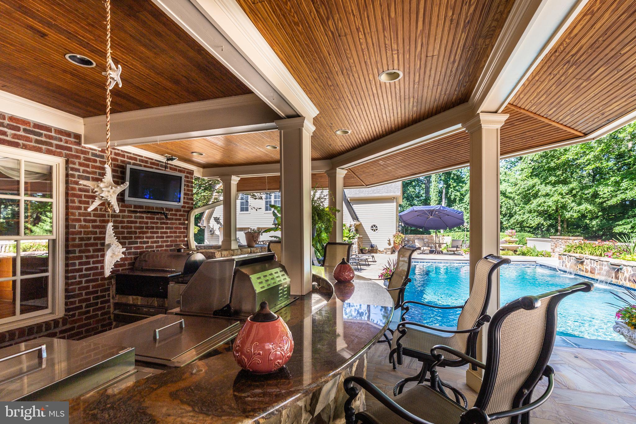 POPLAR POINT - Residential