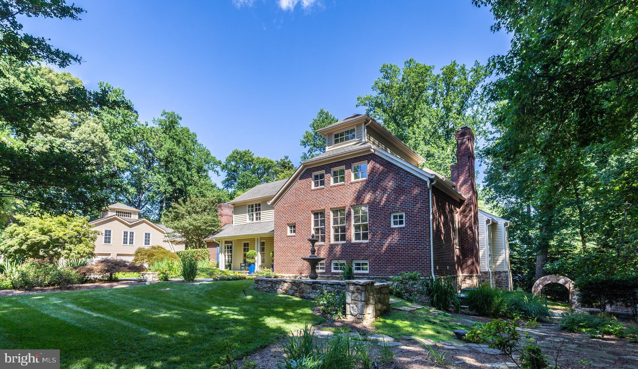 POPLAR POINT - Residential