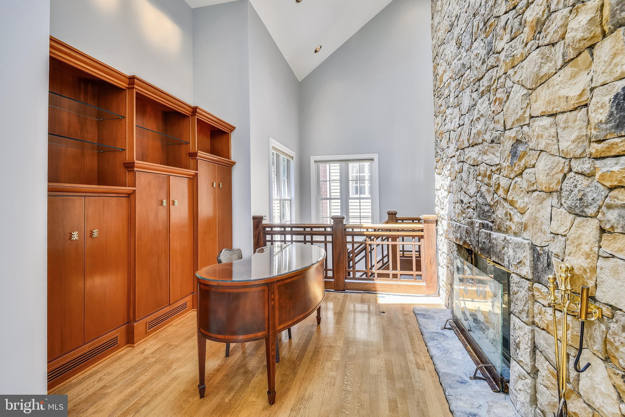 POPLAR POINT - Residential