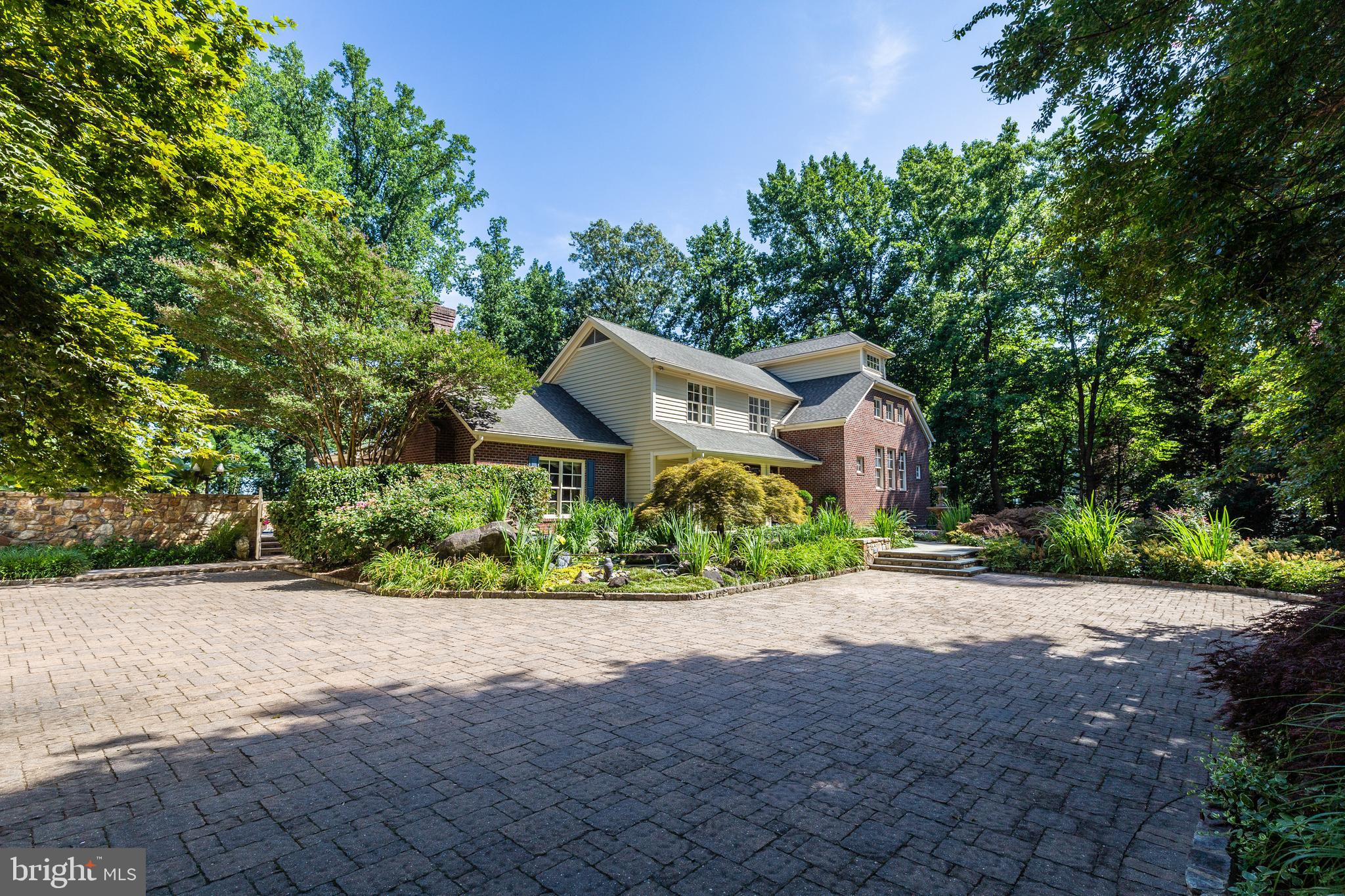 POPLAR POINT - Residential