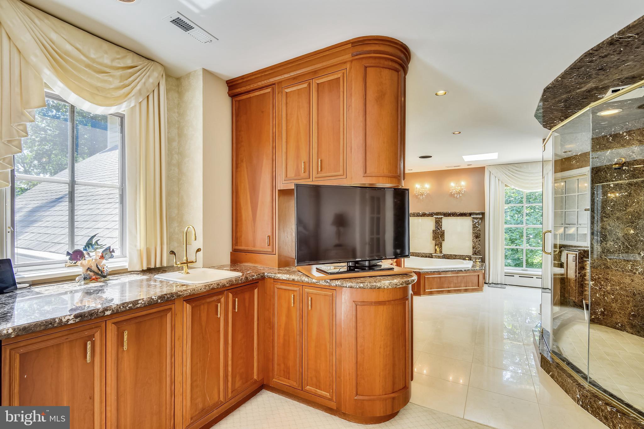 POPLAR POINT - Residential