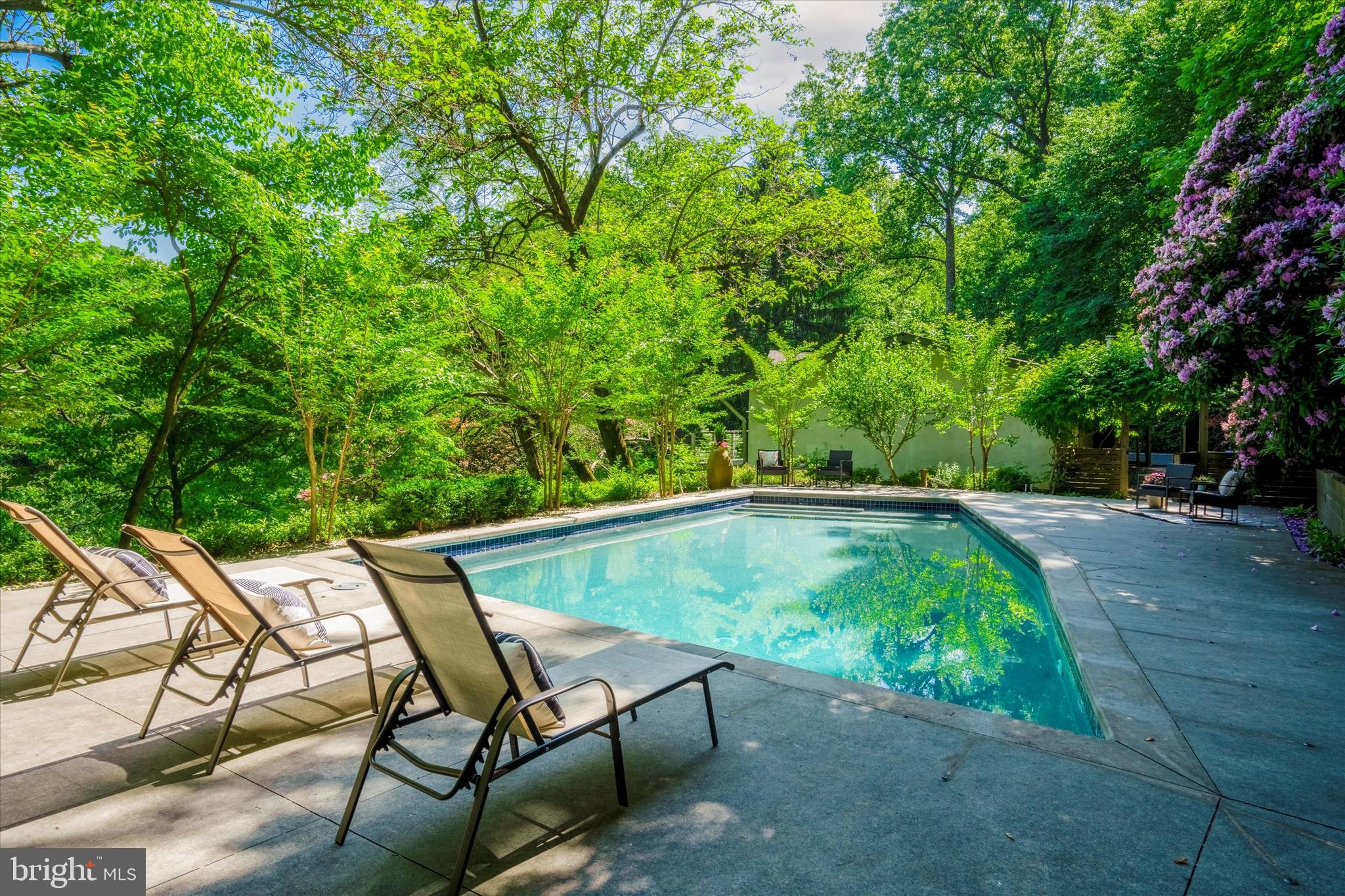 GULPH MILLS VIL - Residential