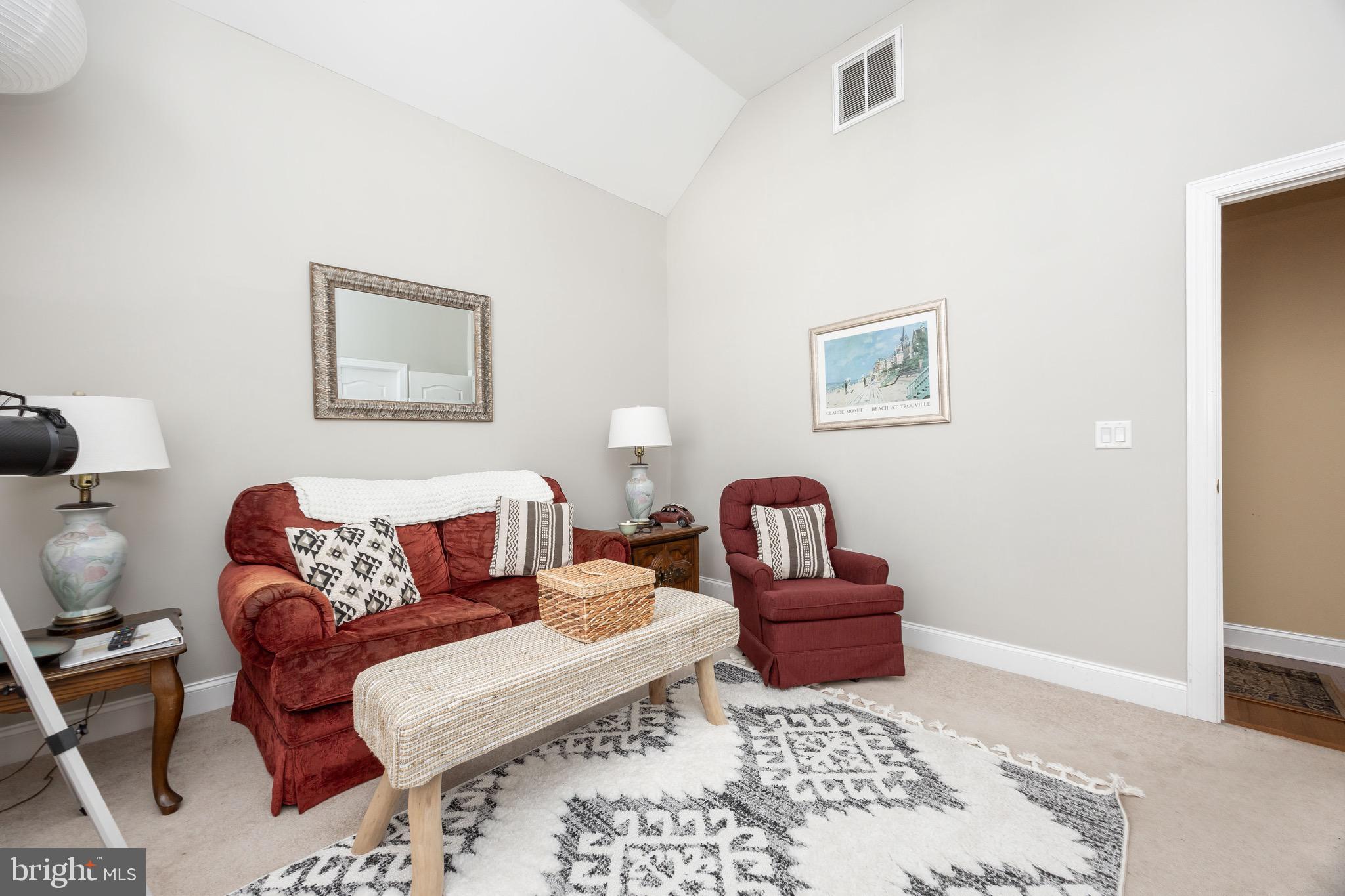 KAYWOOD - Residential