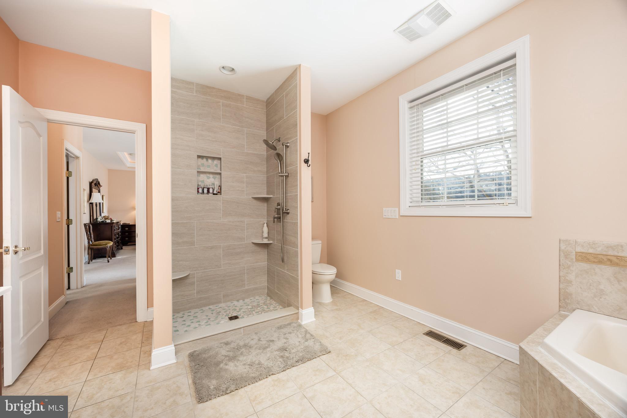 KAYWOOD - Residential