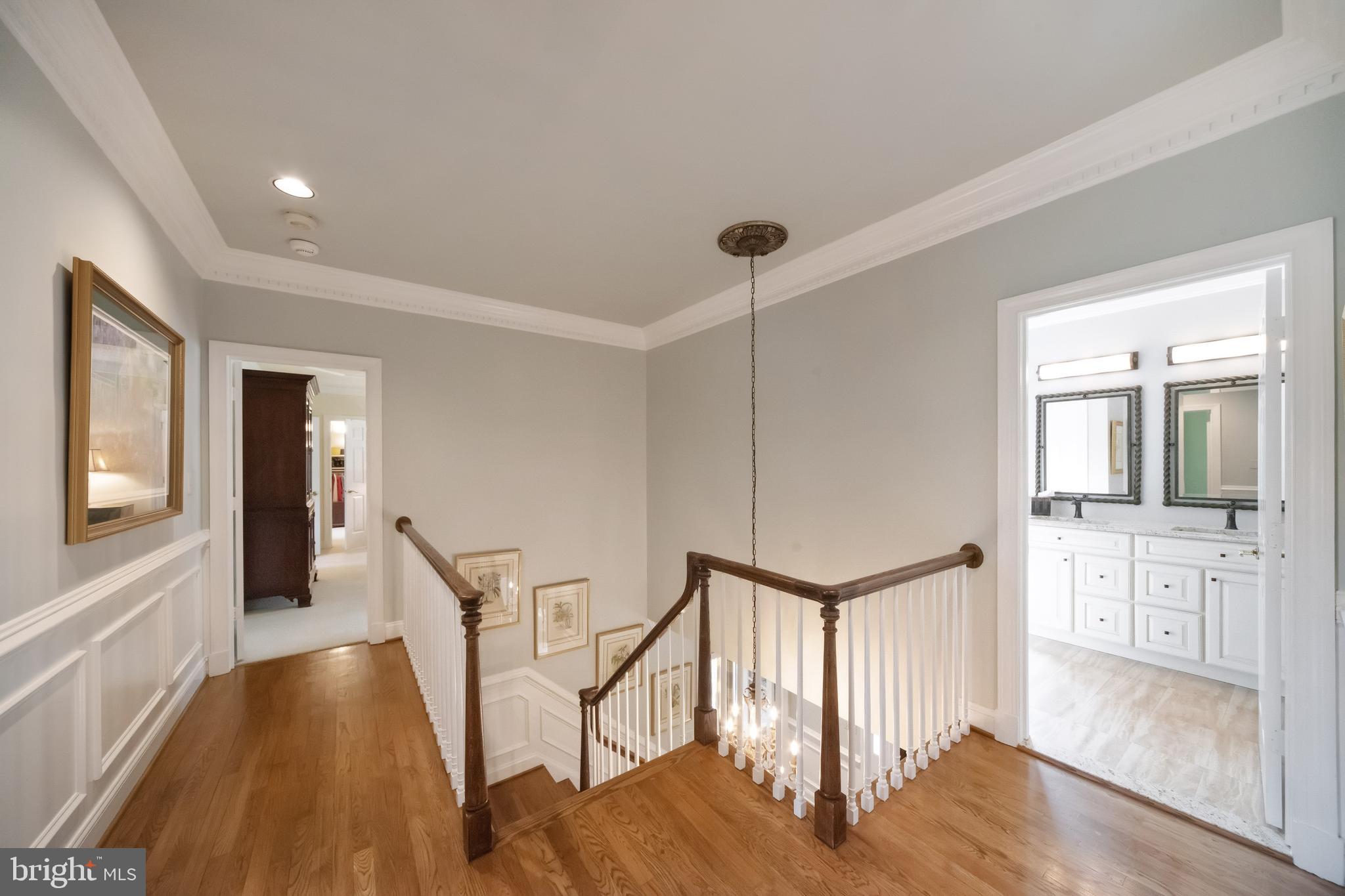 LAURELFORD - Residential