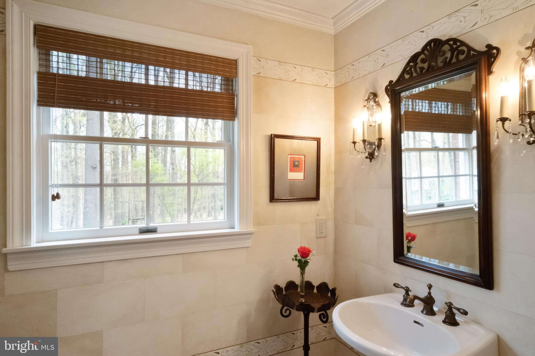 LAURELFORD - Residential