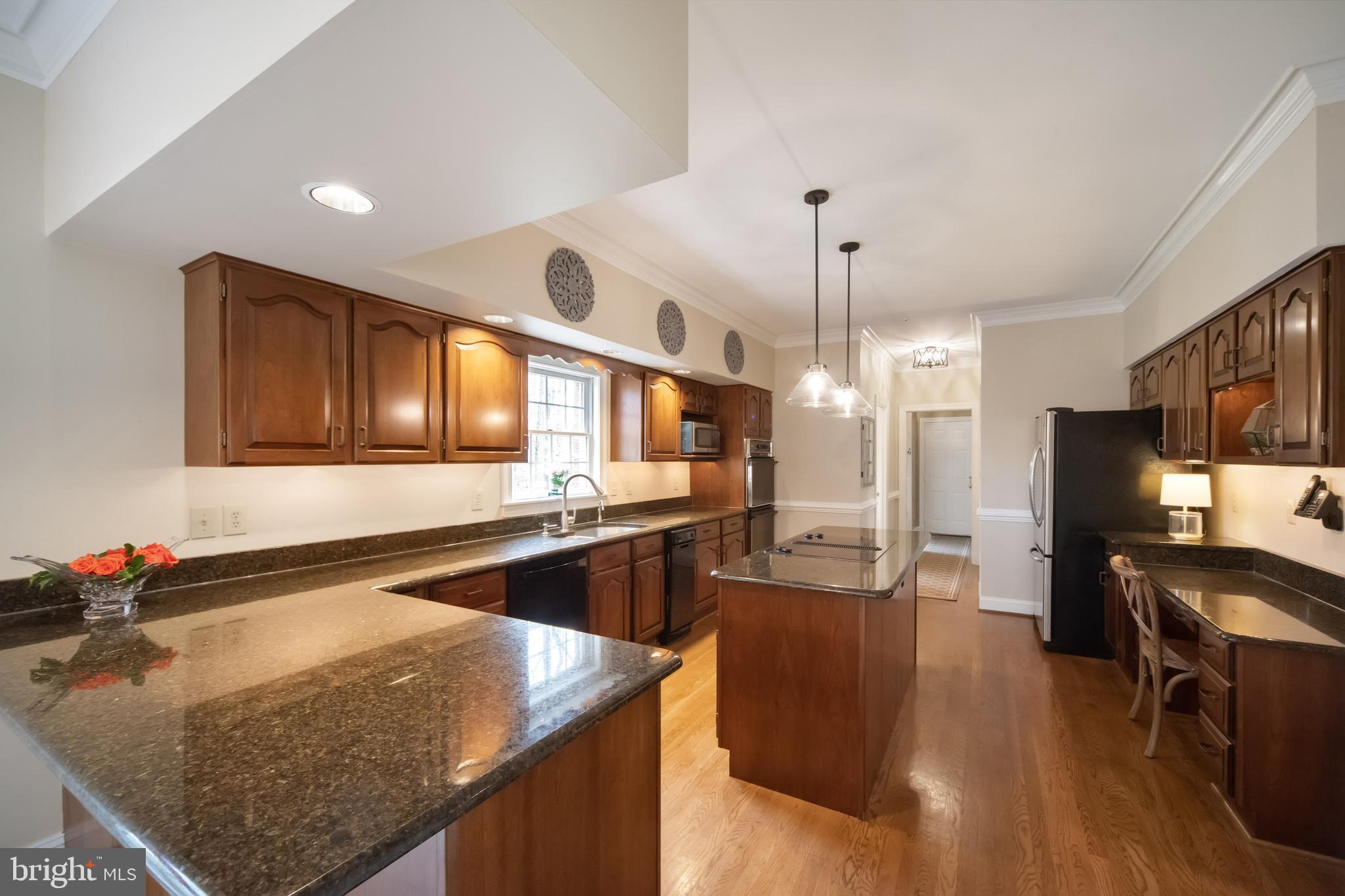 LAURELFORD - Residential