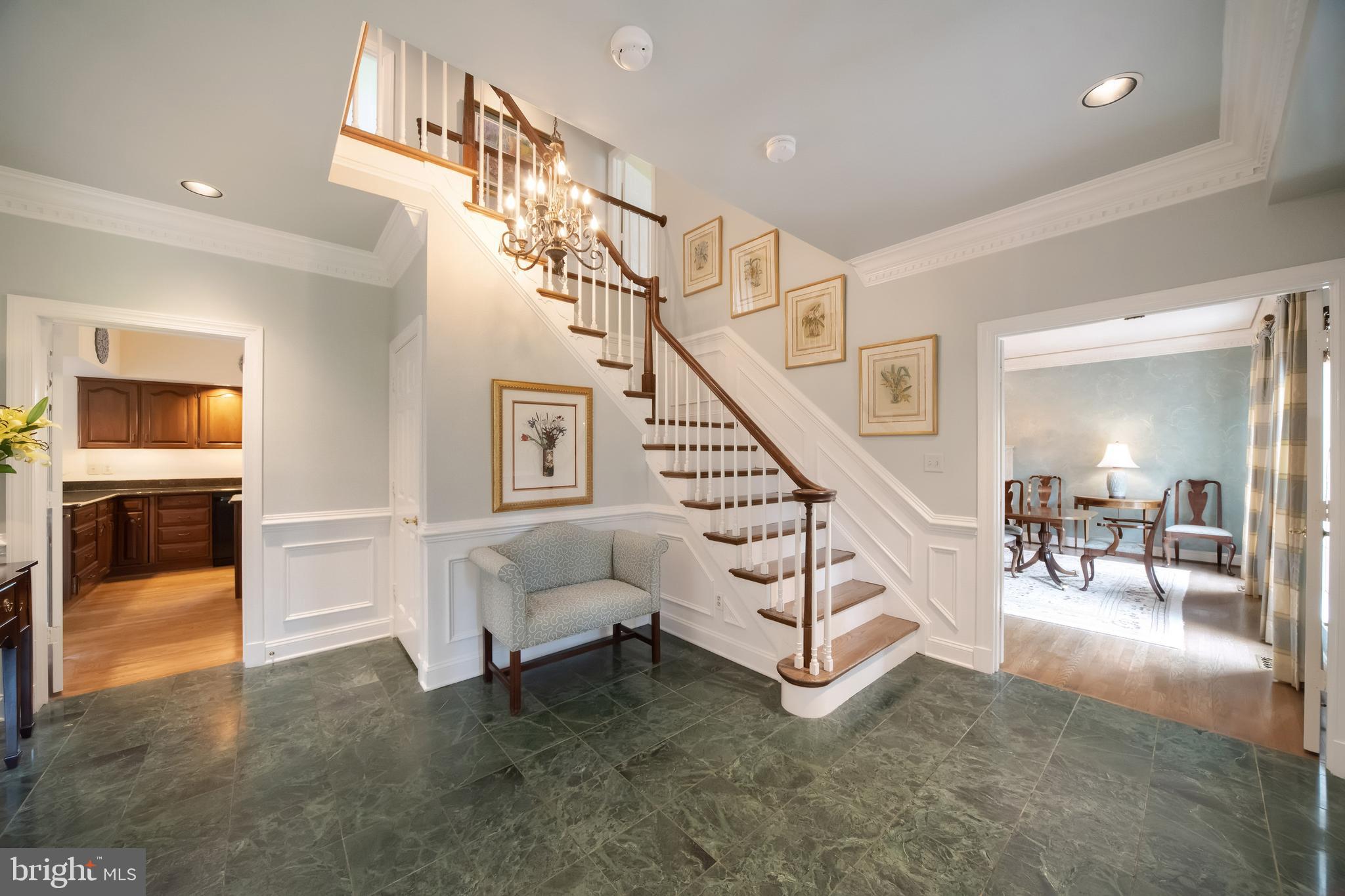 LAURELFORD - Residential