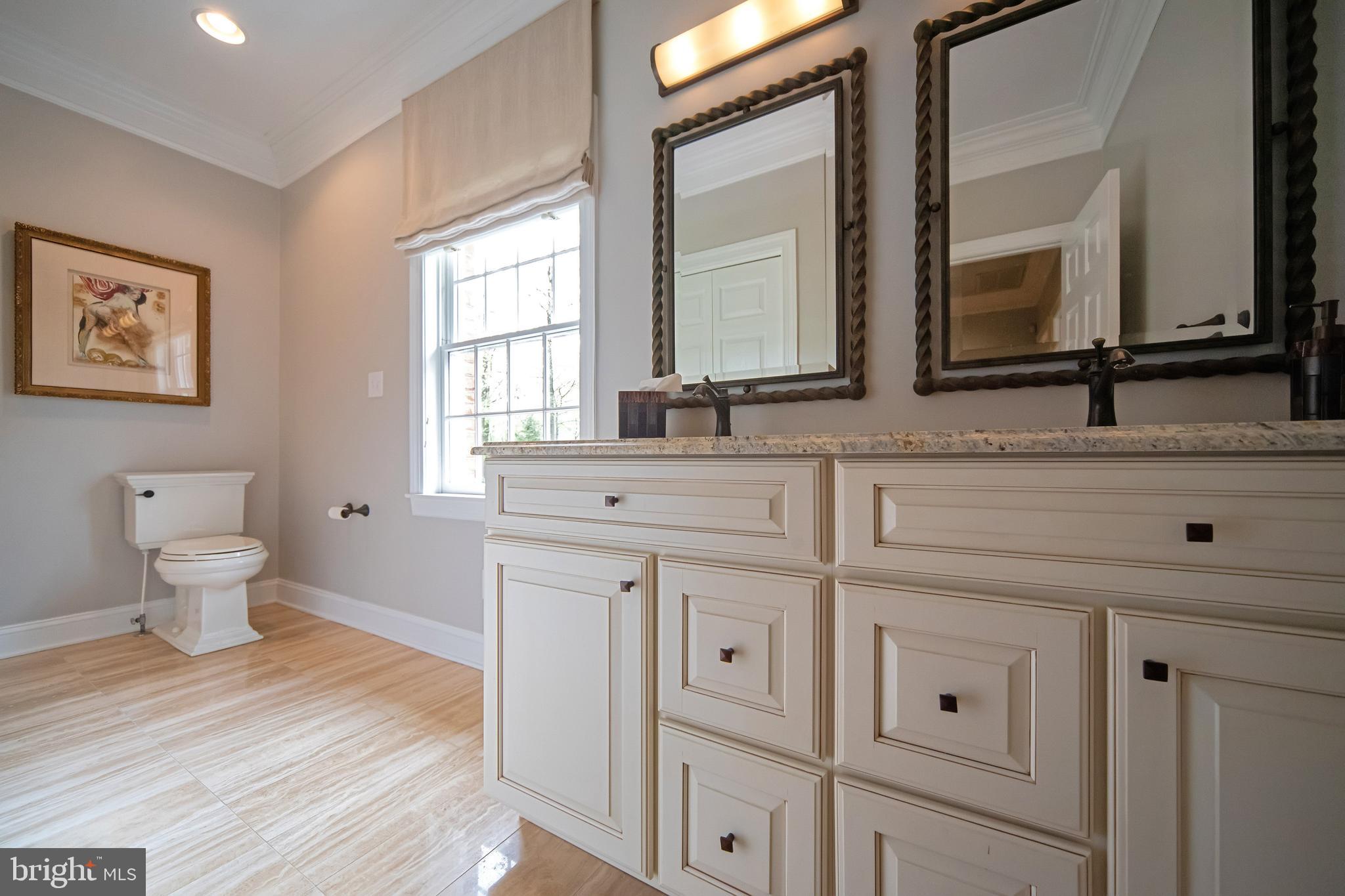 LAURELFORD - Residential