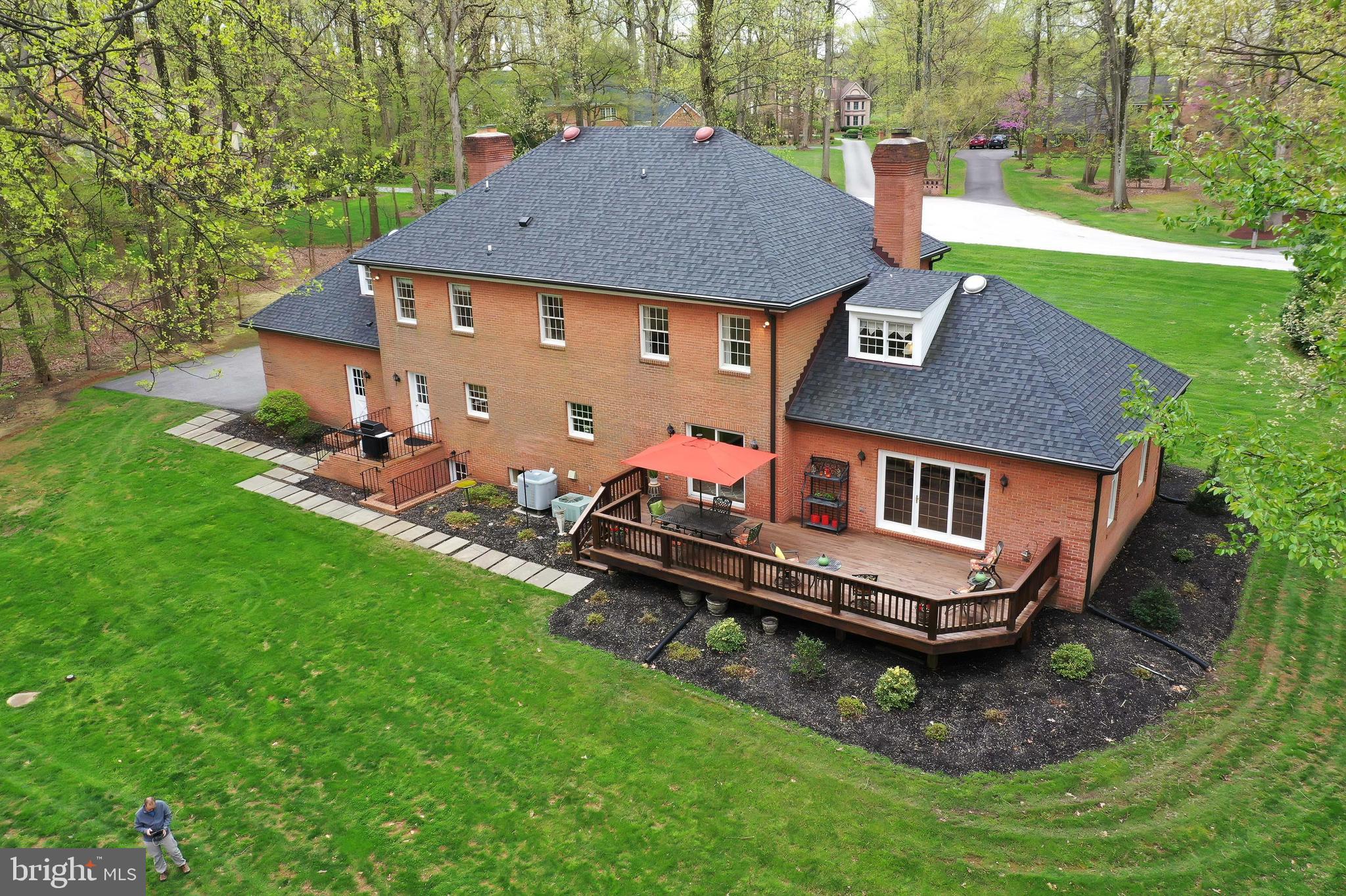 LAURELFORD - Residential