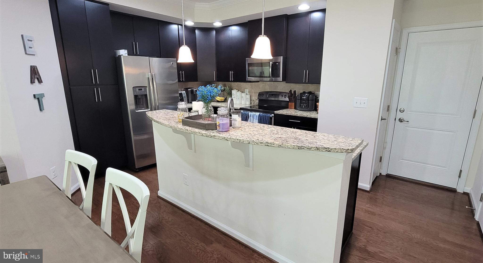 HEATHCOTE COMMONS - Residential Lease