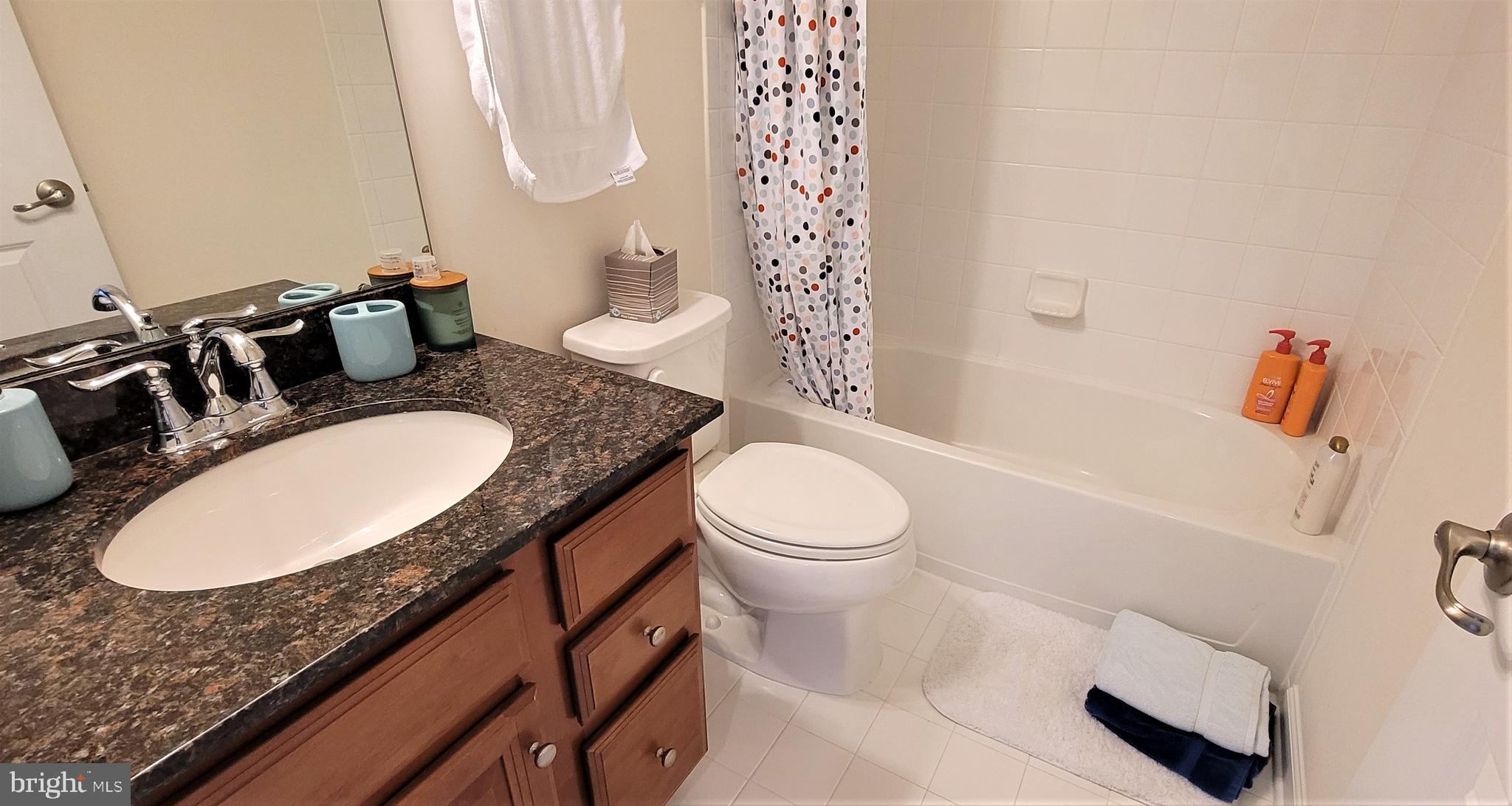 HEATHCOTE COMMONS - Residential Lease