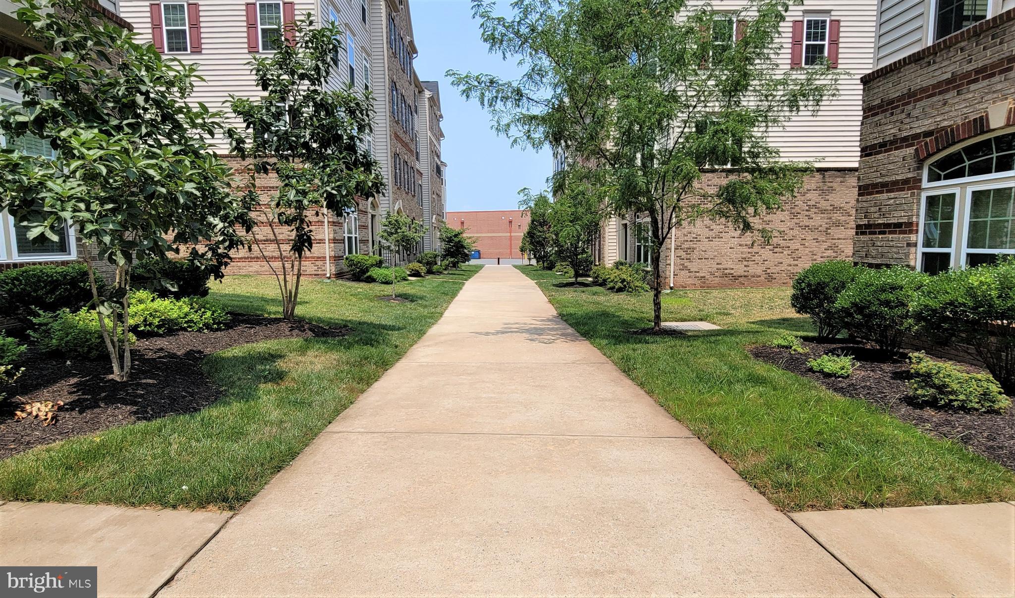 HEATHCOTE COMMONS - Residential Lease