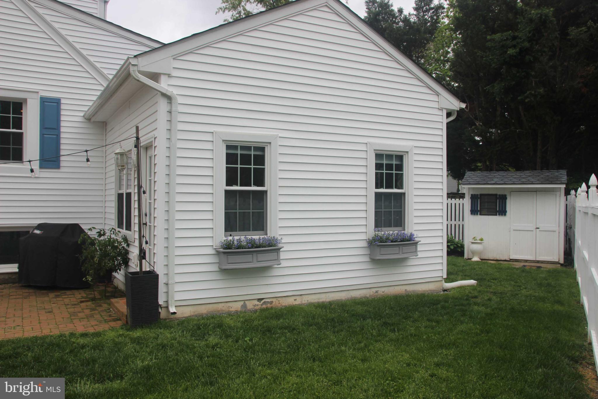 HIGHLAND PARK - Residential Lease