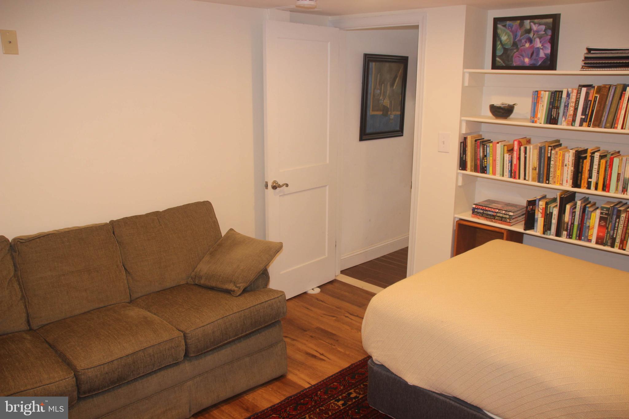 HIGHLAND PARK - Residential Lease