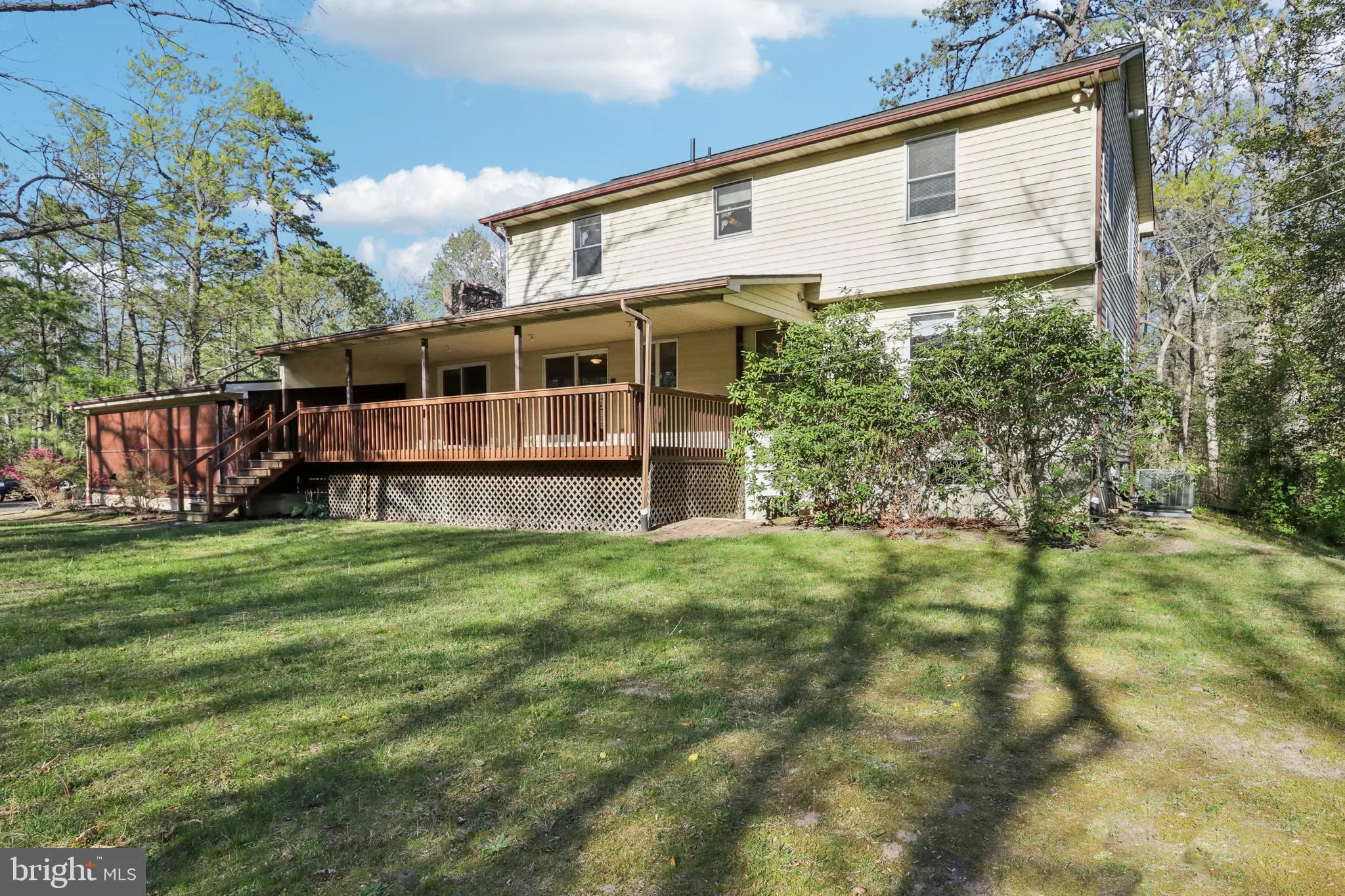 Vineland, New Jersey 08361, United States, 4 Bedrooms Bedrooms, ,3 BathroomsBathrooms,Residential,Pending,119546