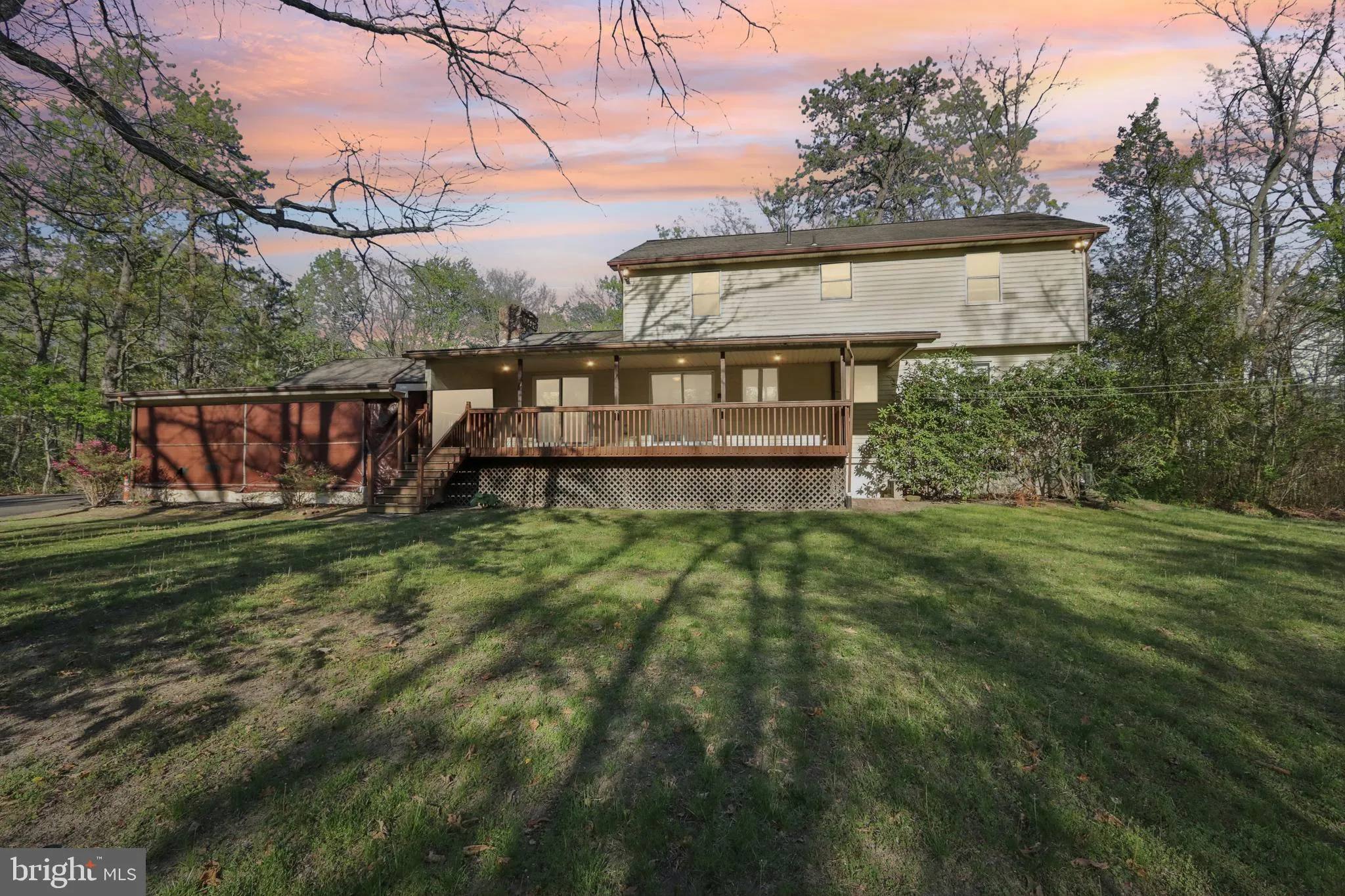 Vineland, New Jersey 08361, United States, 4 Bedrooms Bedrooms, ,3 BathroomsBathrooms,Residential,Pending,119546