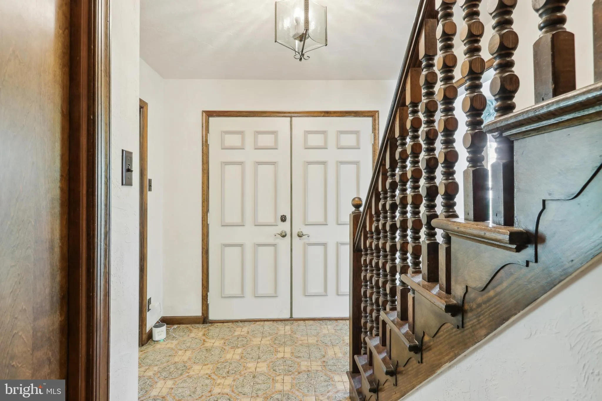 Vineland, New Jersey 08361, United States, 4 Bedrooms Bedrooms, ,3 BathroomsBathrooms,Residential,Pending,119546