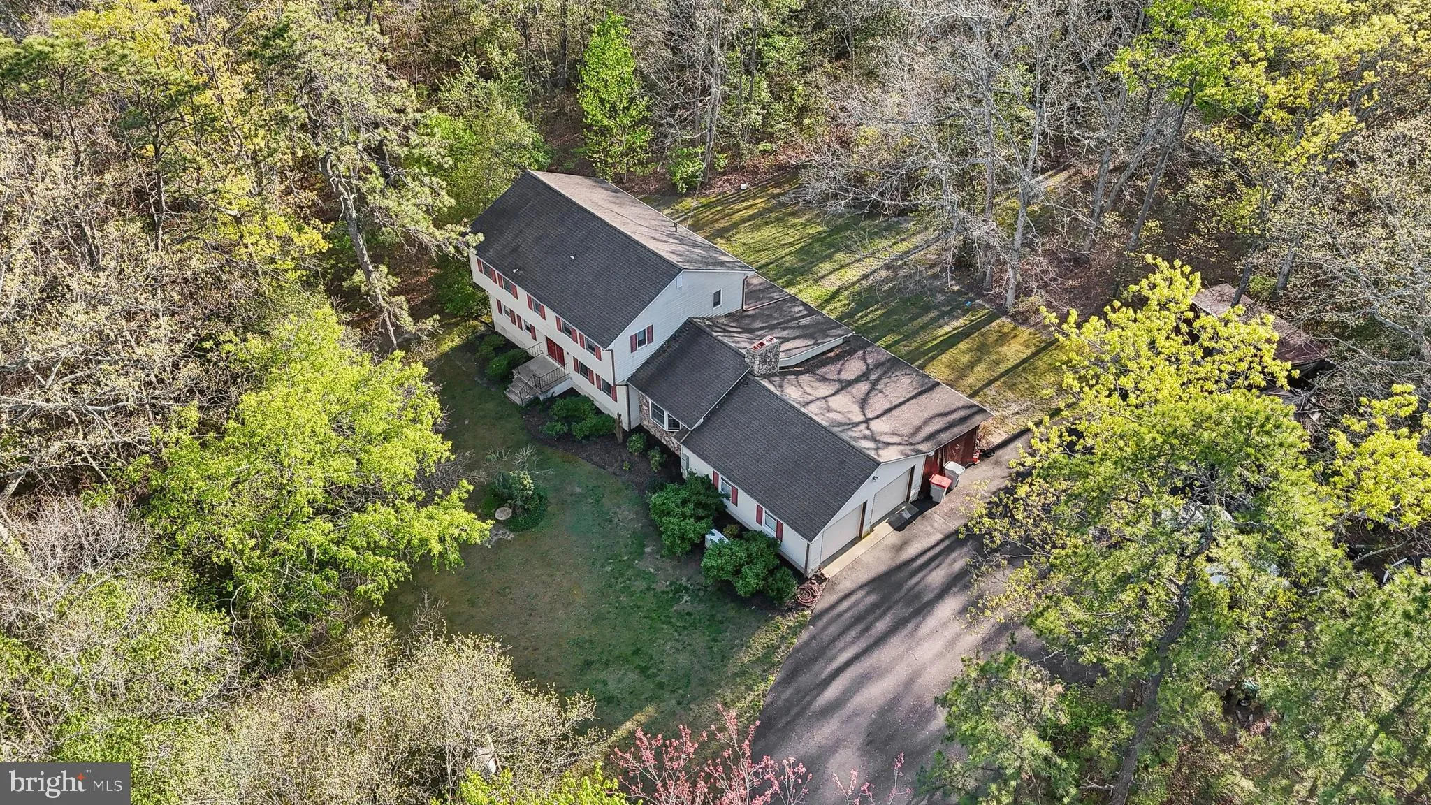 Vineland, New Jersey 08361, United States, 4 Bedrooms Bedrooms, ,3 BathroomsBathrooms,Residential,Pending,119546