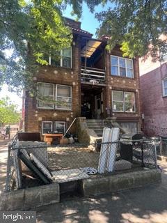 FELTONVILLE - Residential Income