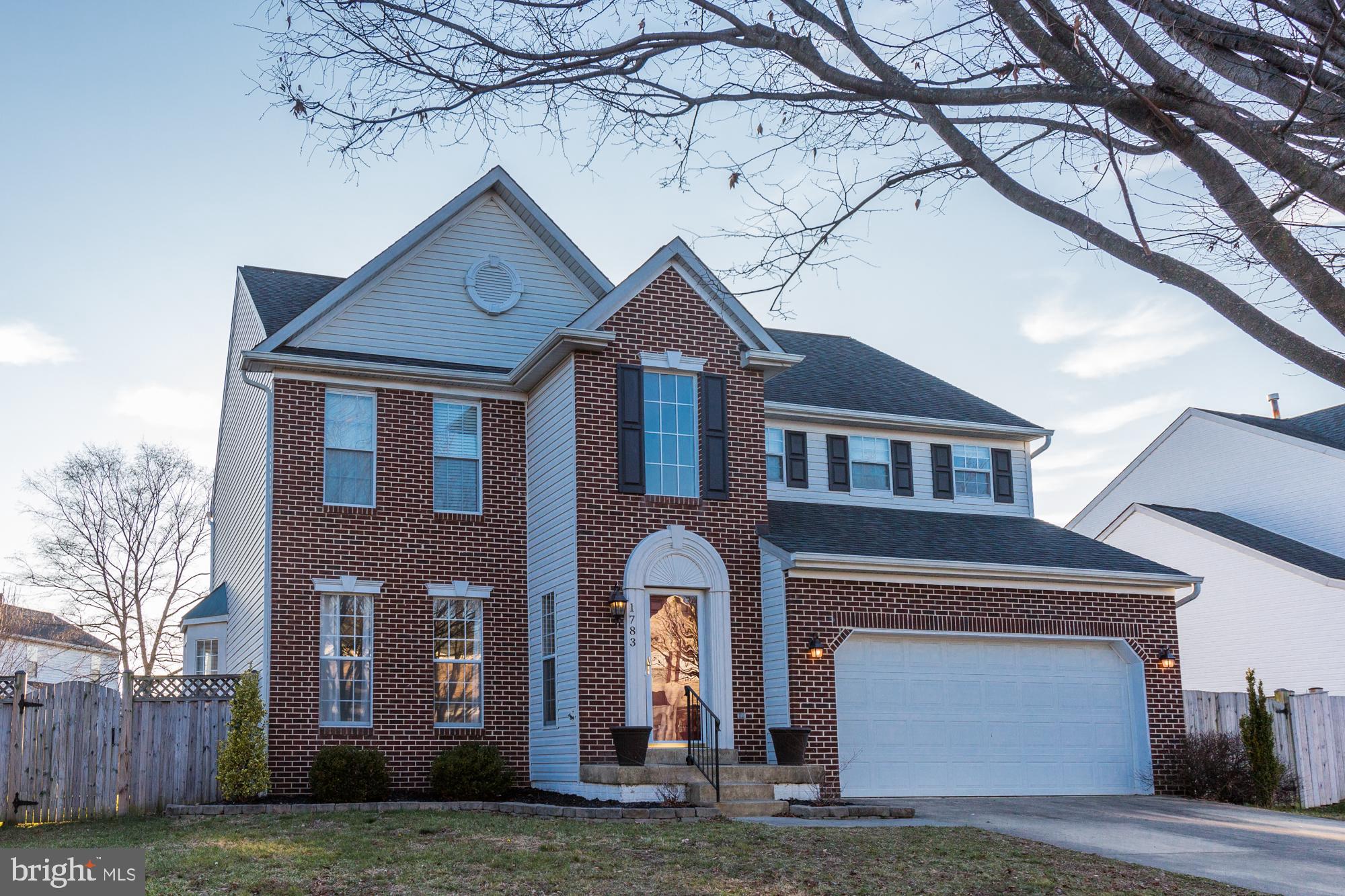 THE PROVINCES - Residential