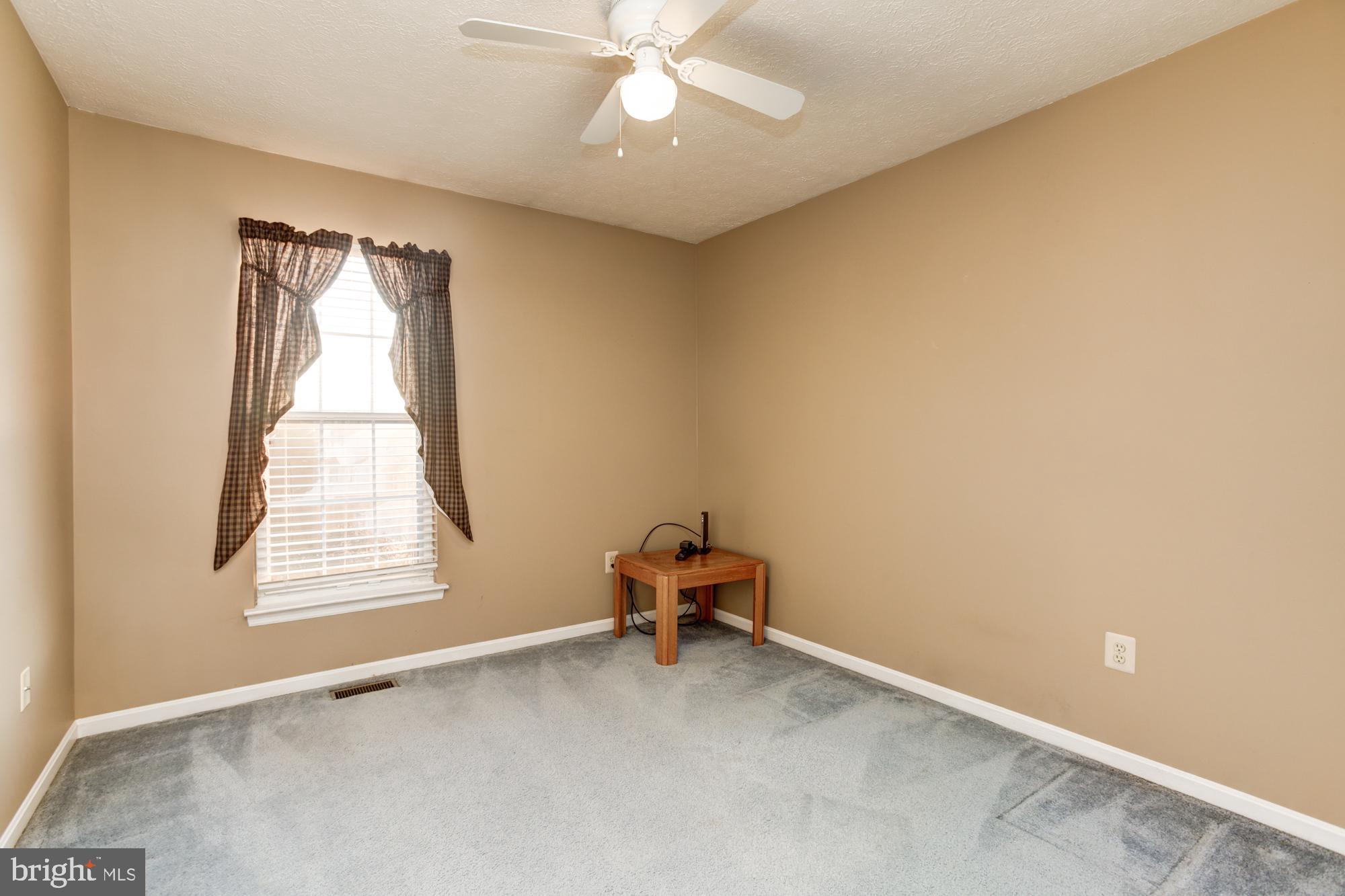 THE PROVINCES - Residential