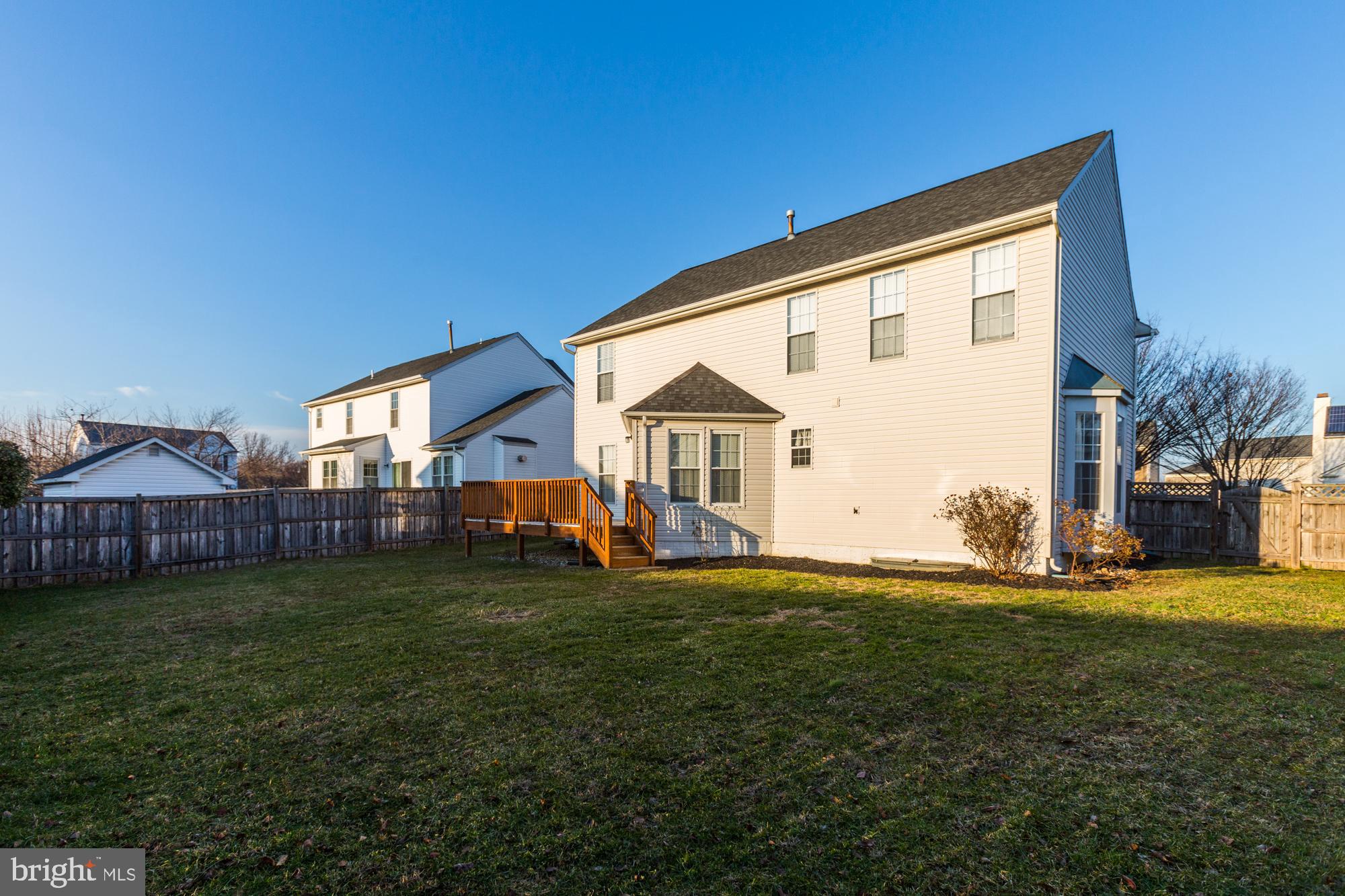 THE PROVINCES - Residential