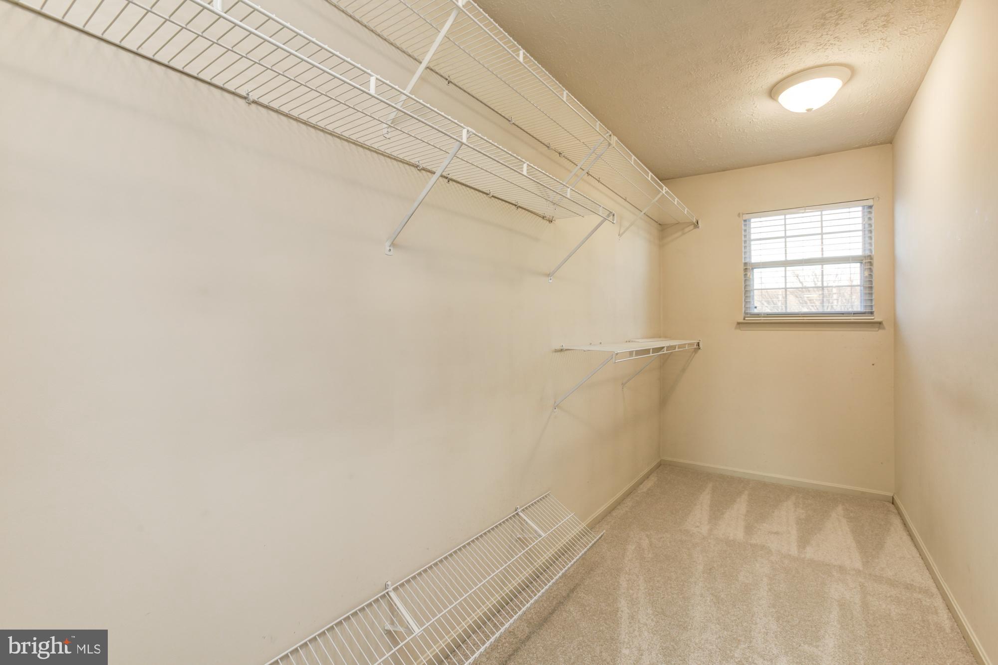 THE PROVINCES - Residential