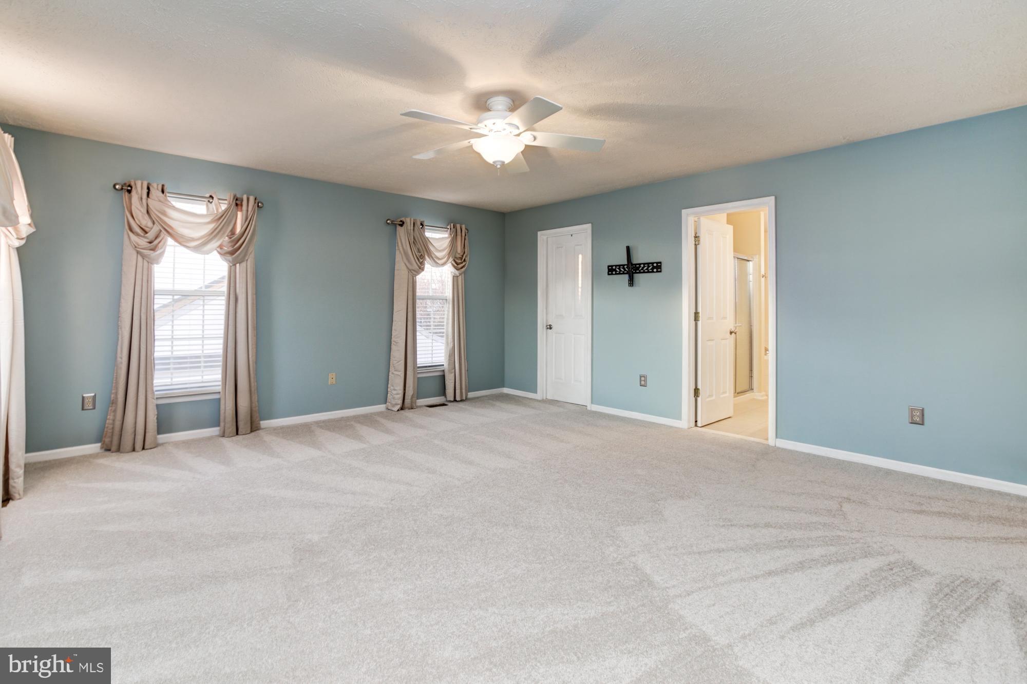 THE PROVINCES - Residential