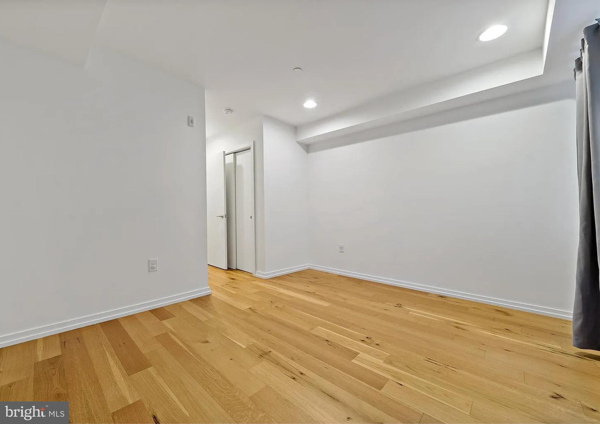 FAIRMOUNT - Residential Lease