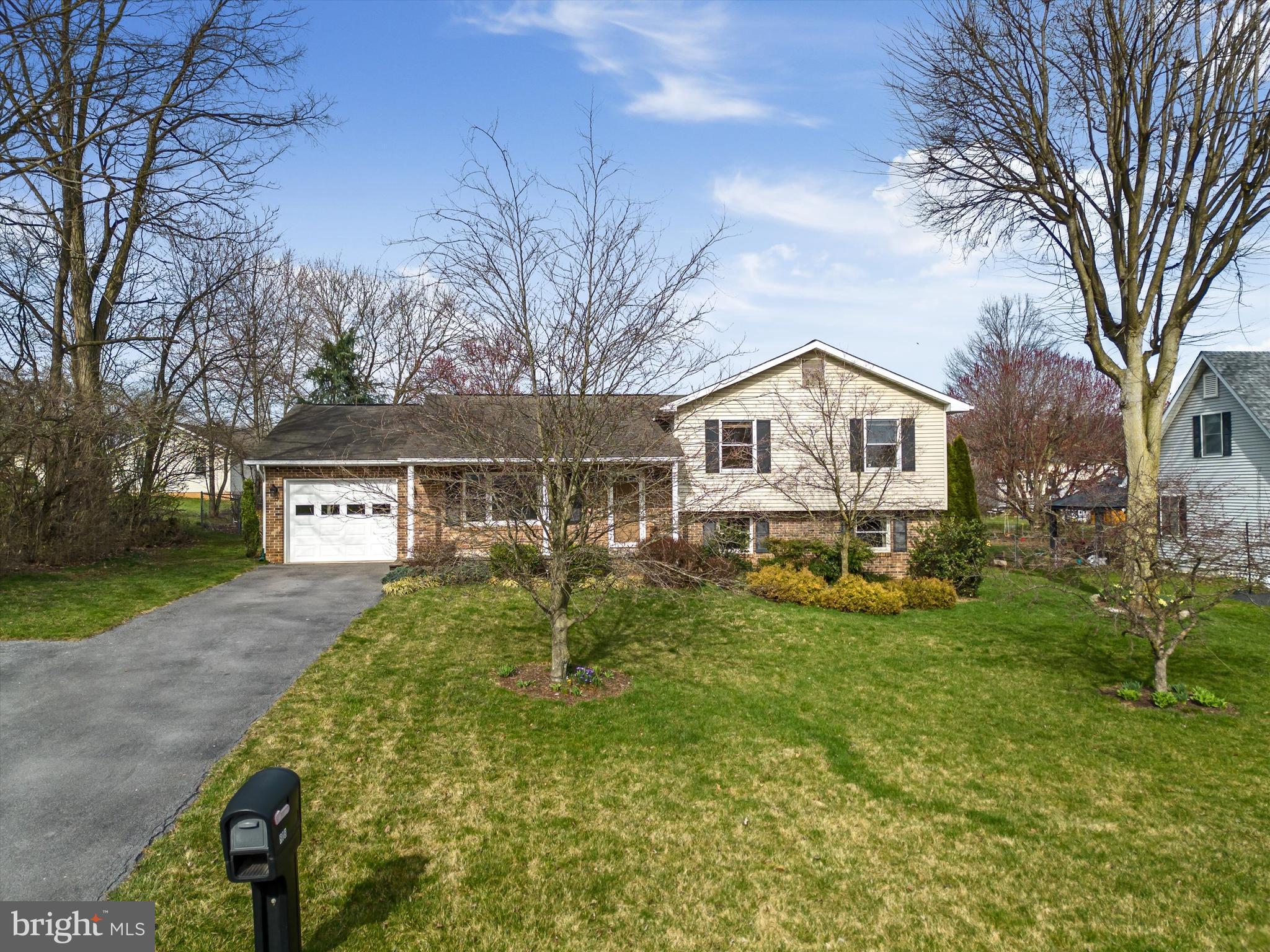 SYLVAN GROVE - Residential