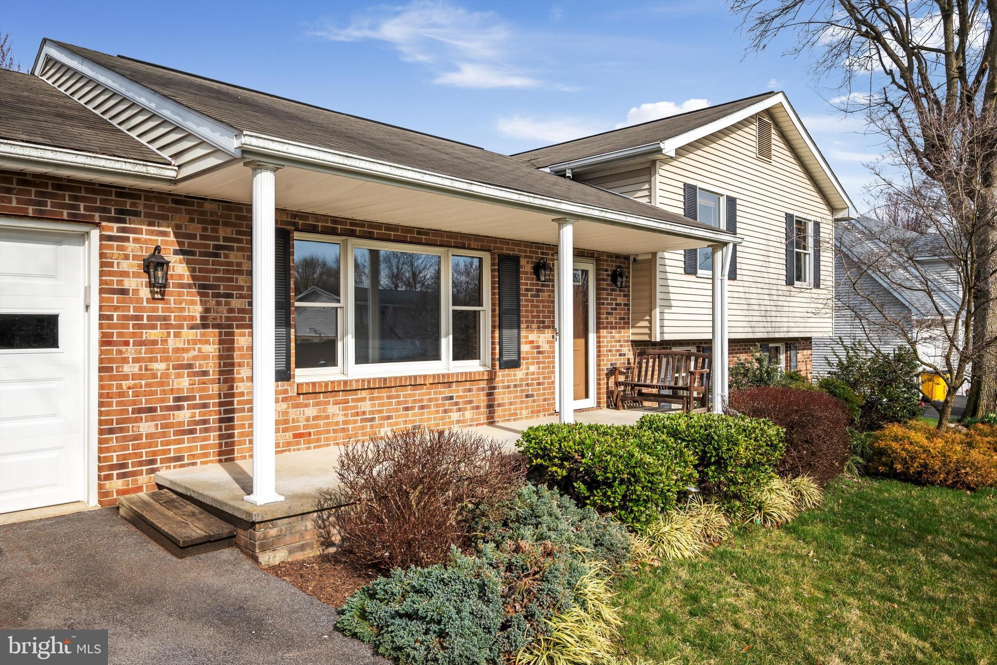 SYLVAN GROVE - Residential