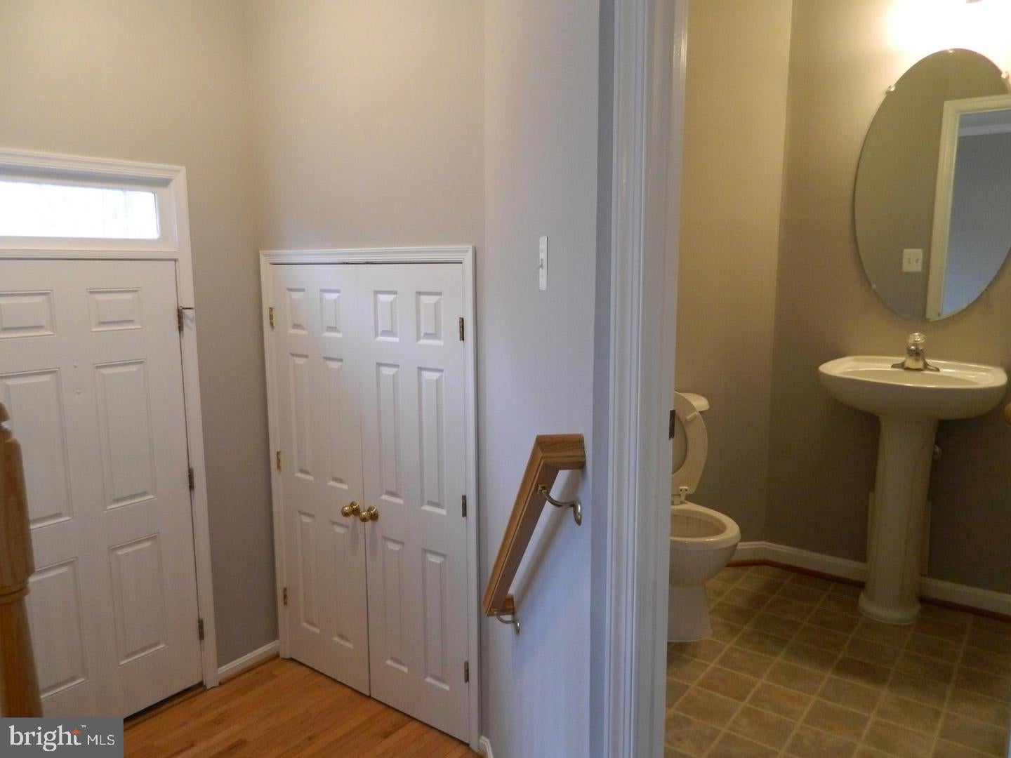 7574 GREAT SWAN COURT