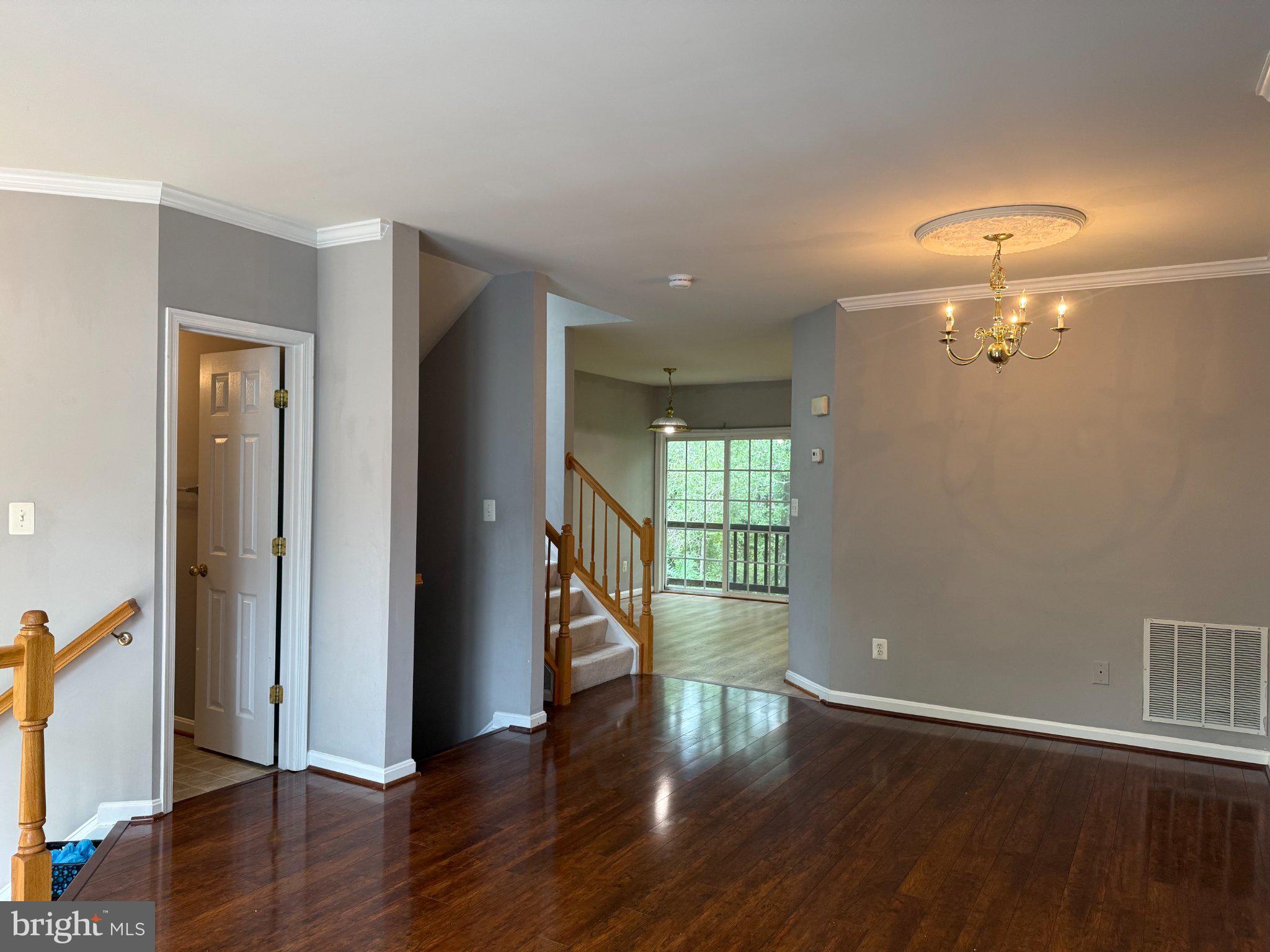 7574 GREAT SWAN COURT