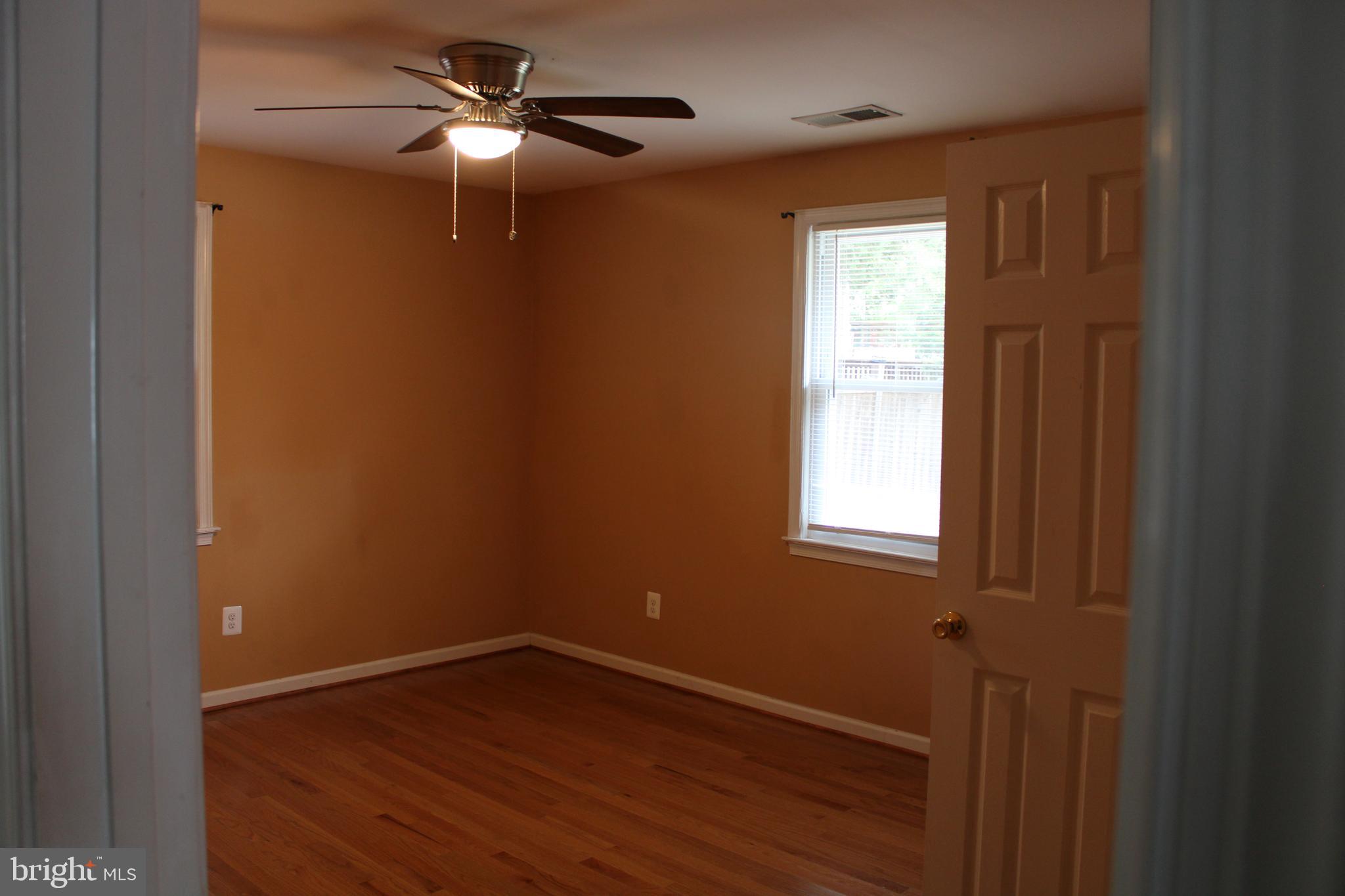 TRIANGLE - Residential Lease