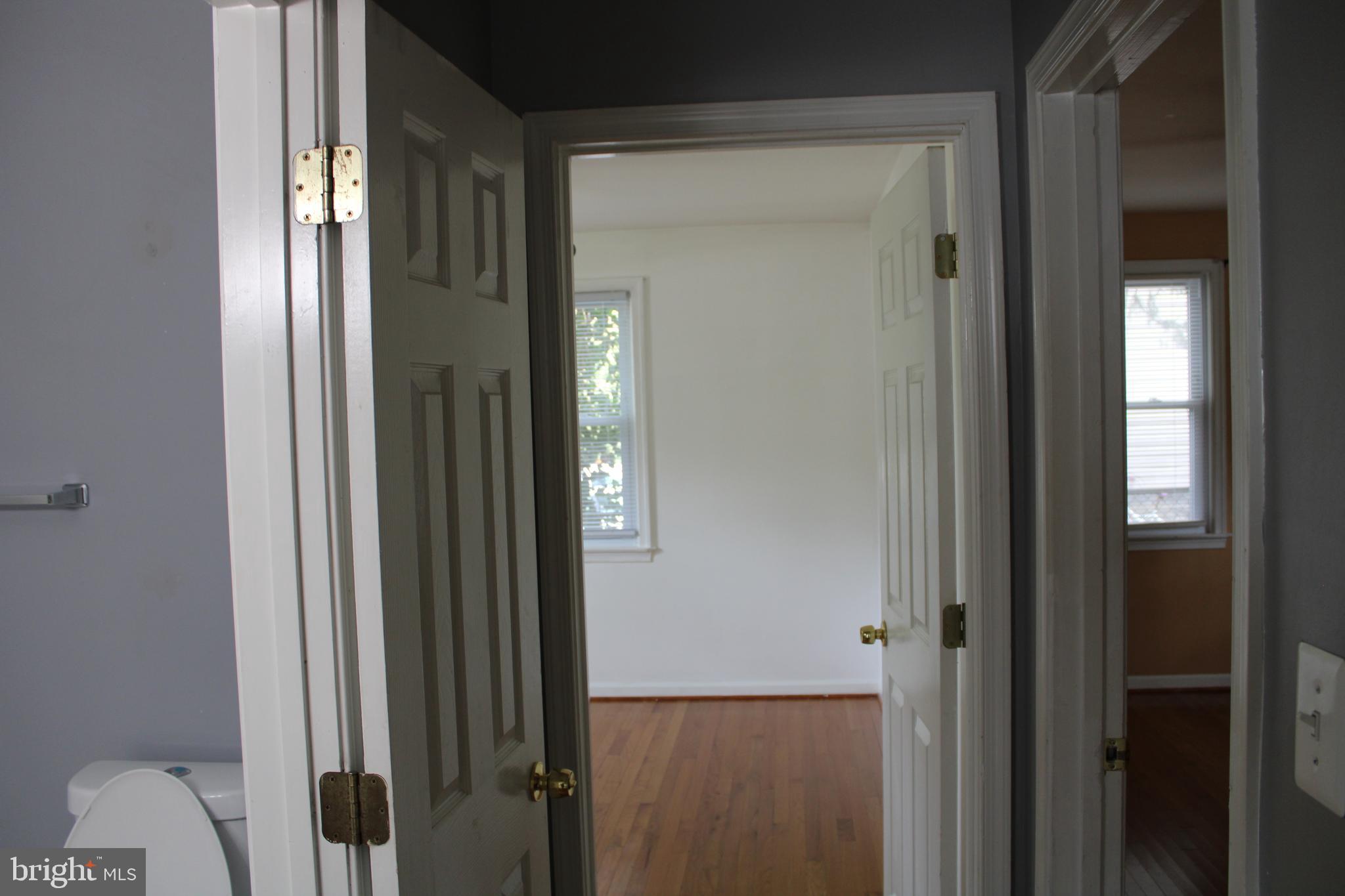 TRIANGLE - Residential Lease