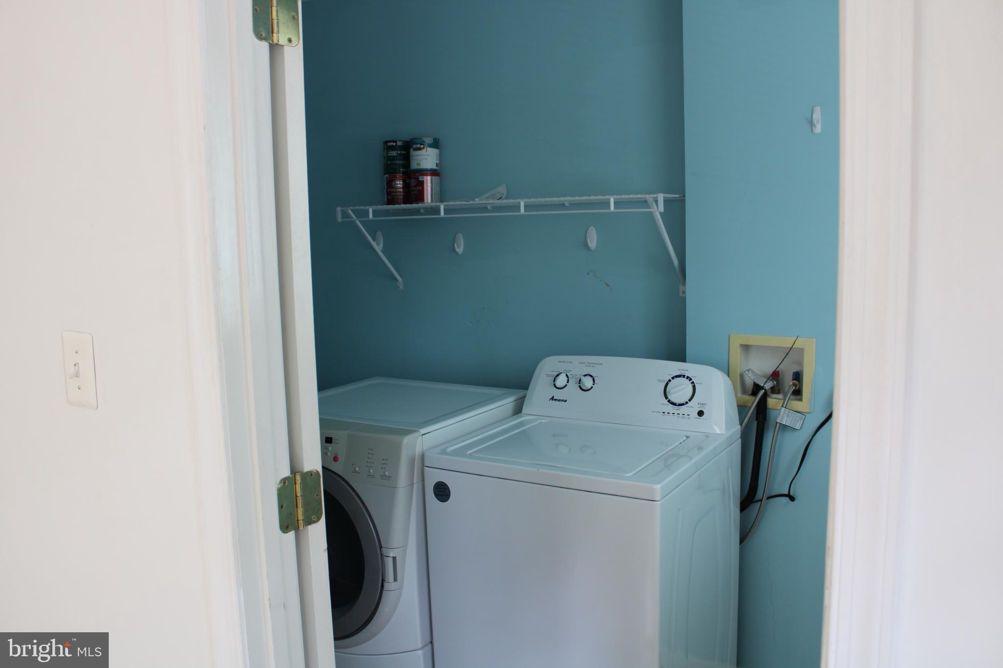 TRIANGLE - Residential Lease