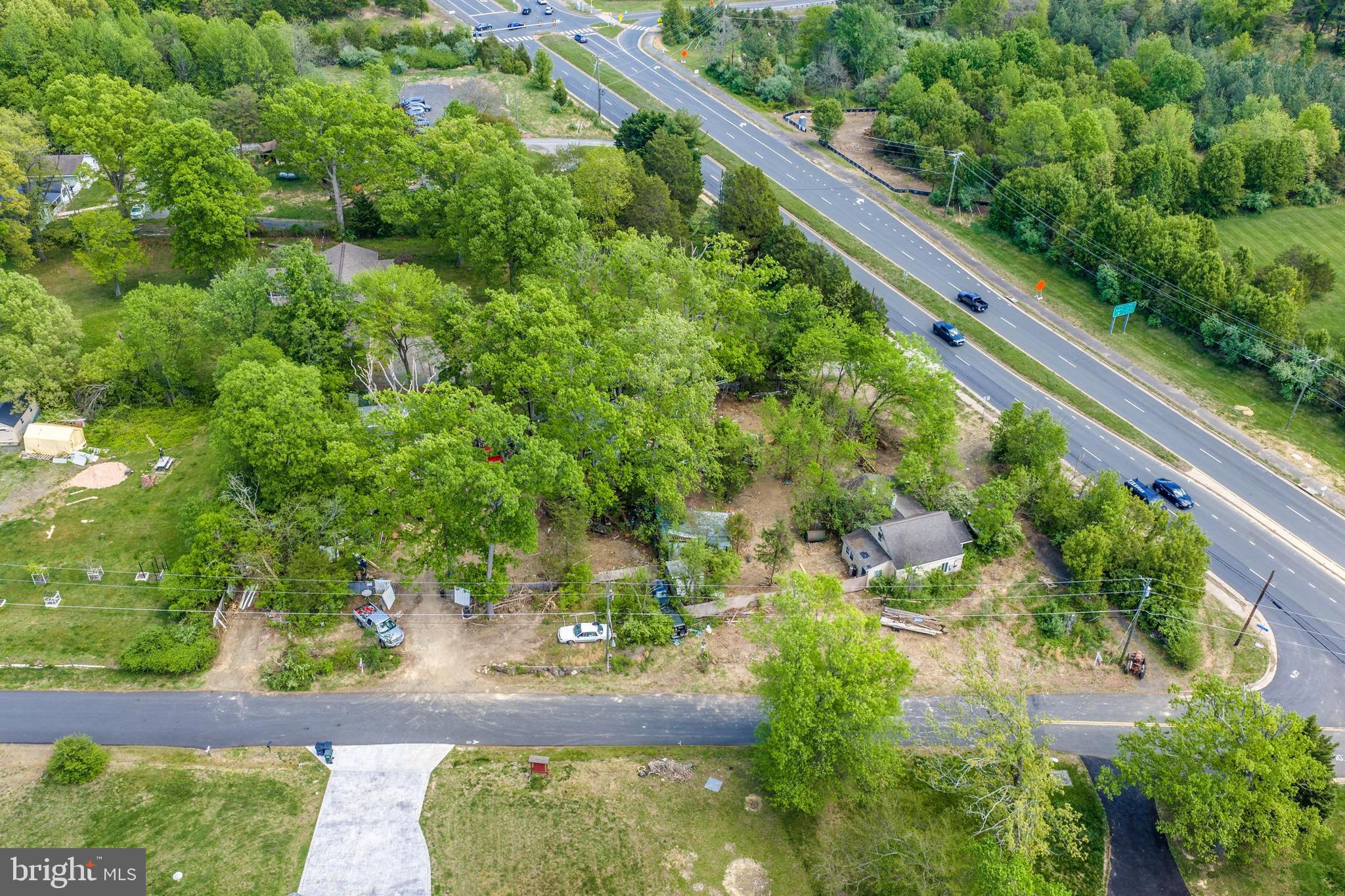 BRADDOCK ROAD - Land