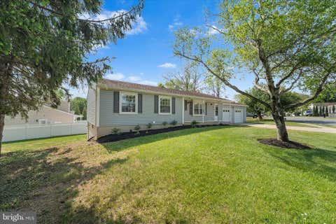 Photo of 114 Birch Street NE, LEESBURG, VA 20176 (MLS # VALO2133500)