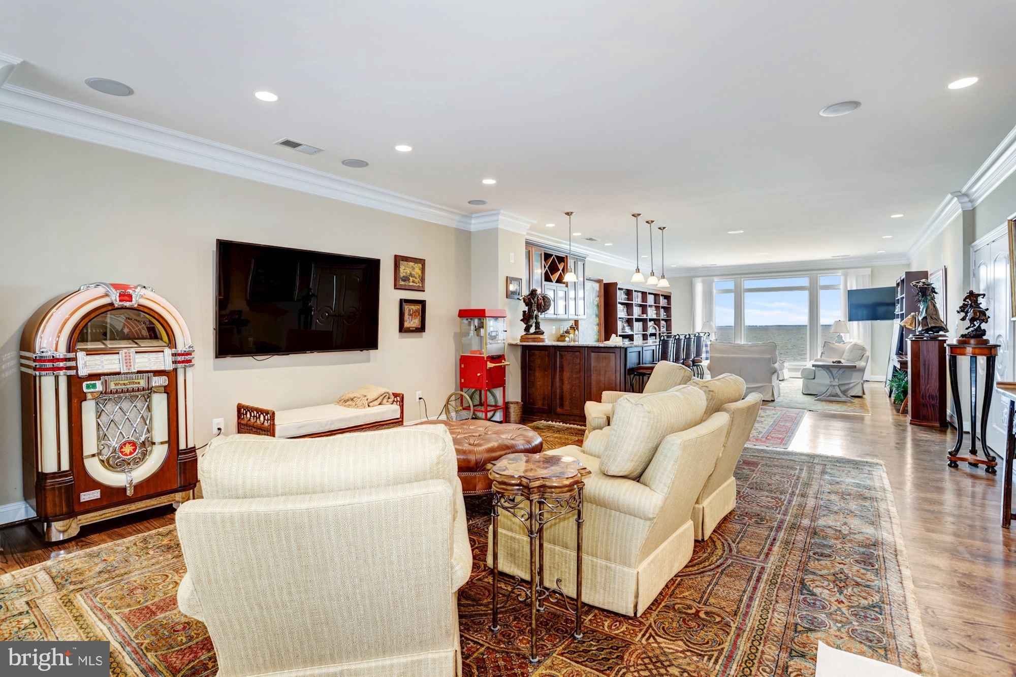 BENNETT POINT - Residential