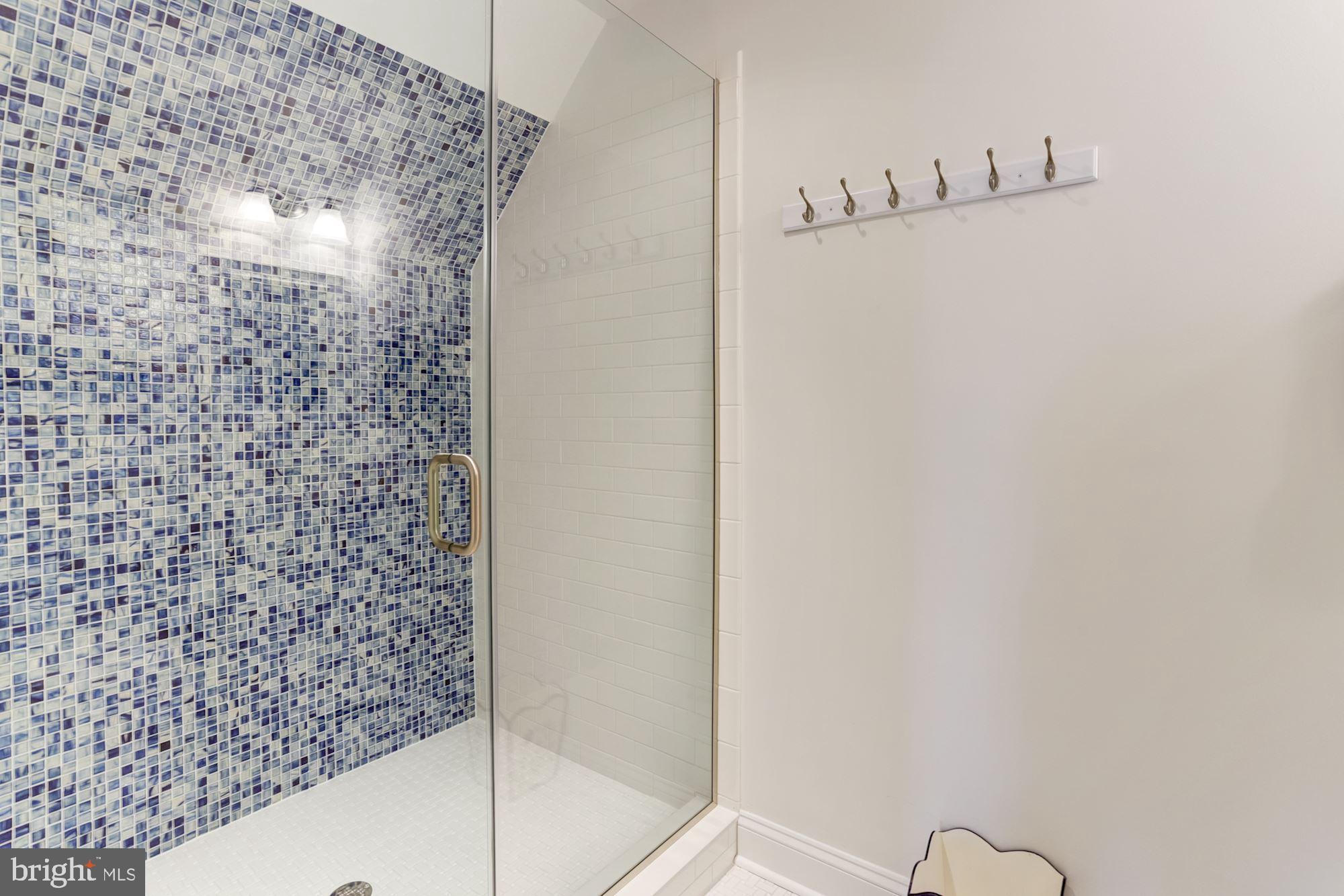 BENNETT POINT - Residential