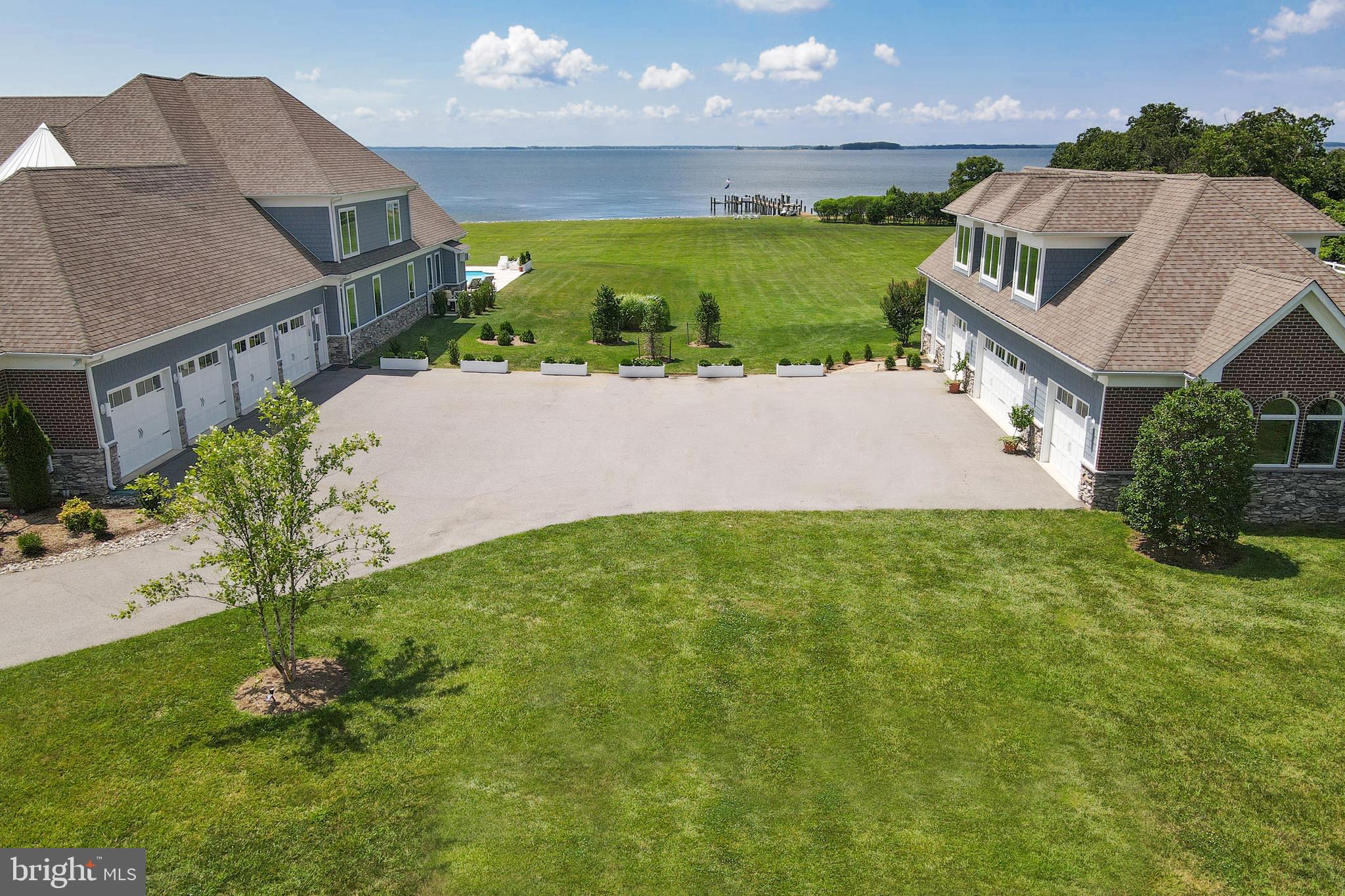 BENNETT POINT - Residential