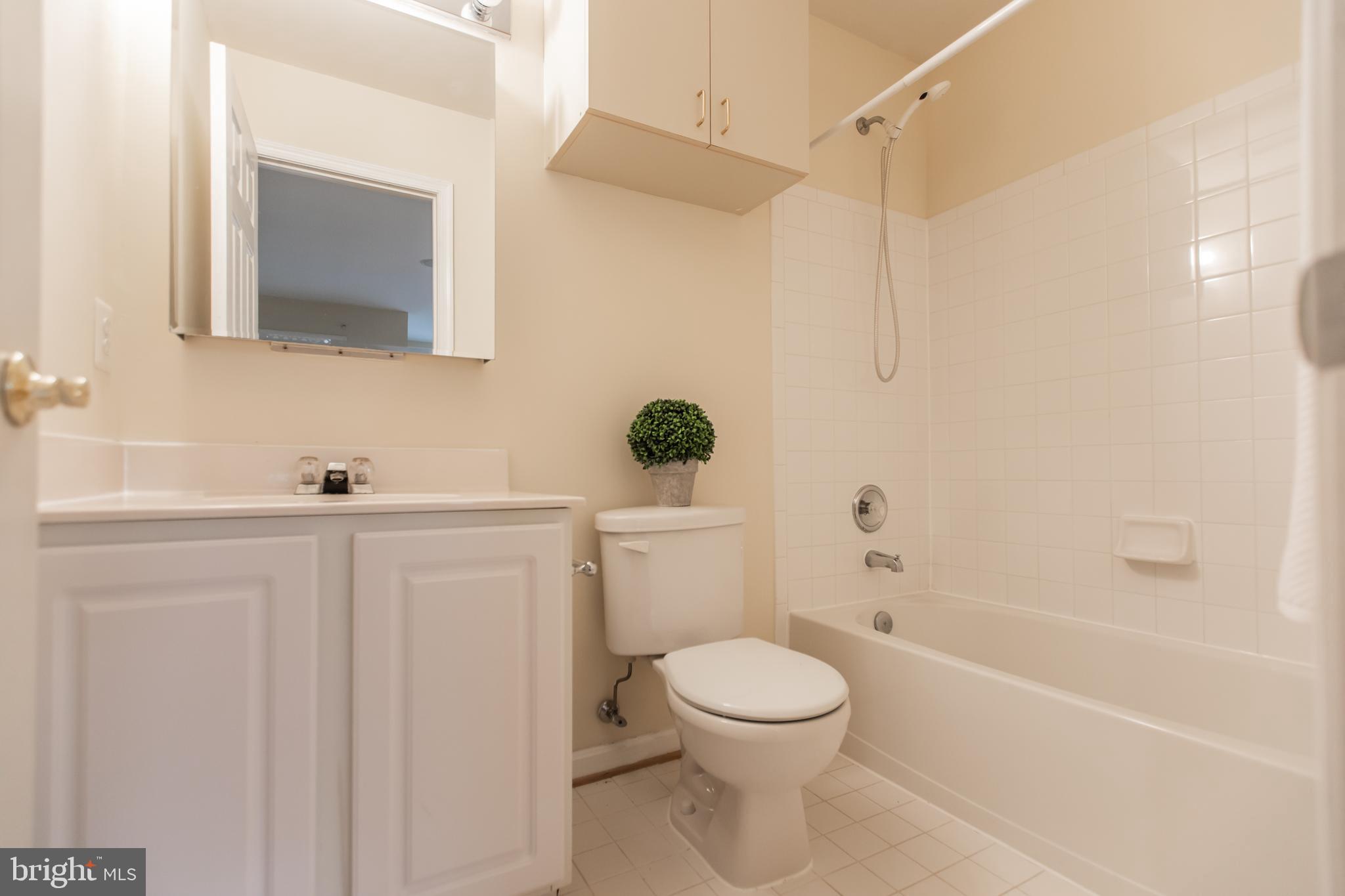 WELLS PROPERTY - Residential