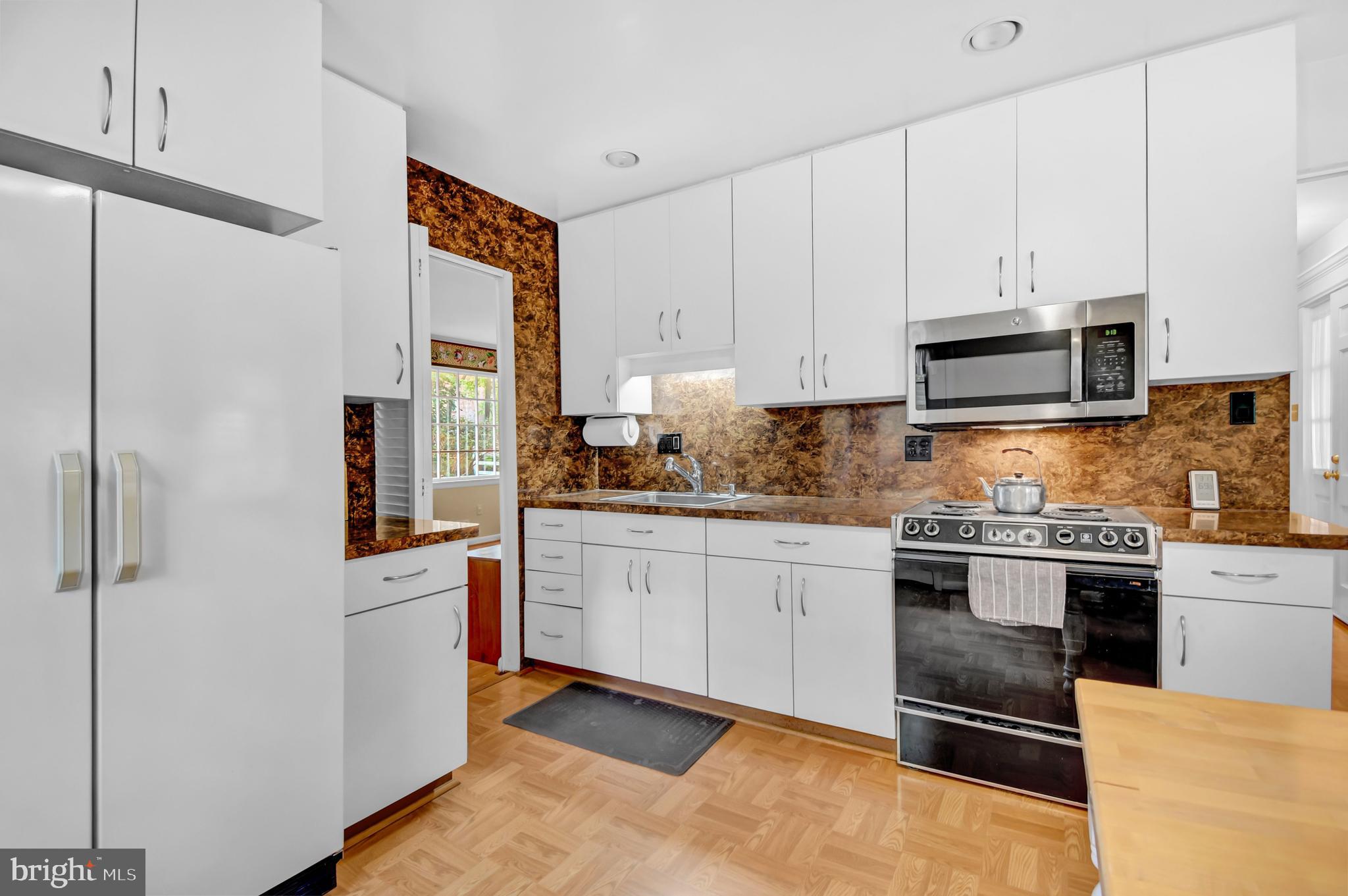 BERWYN HEIGHTS - Residential