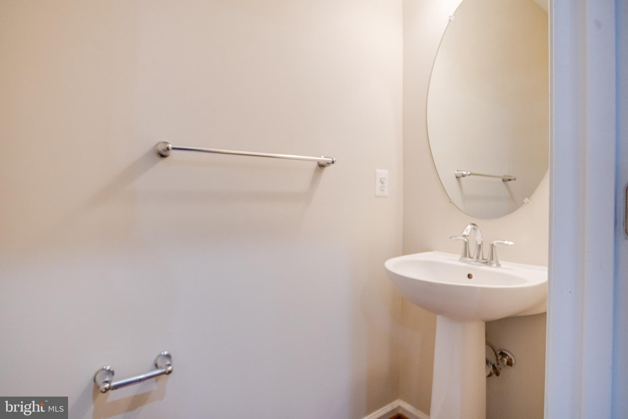 TANYARD SPRINGS - Residential Lease