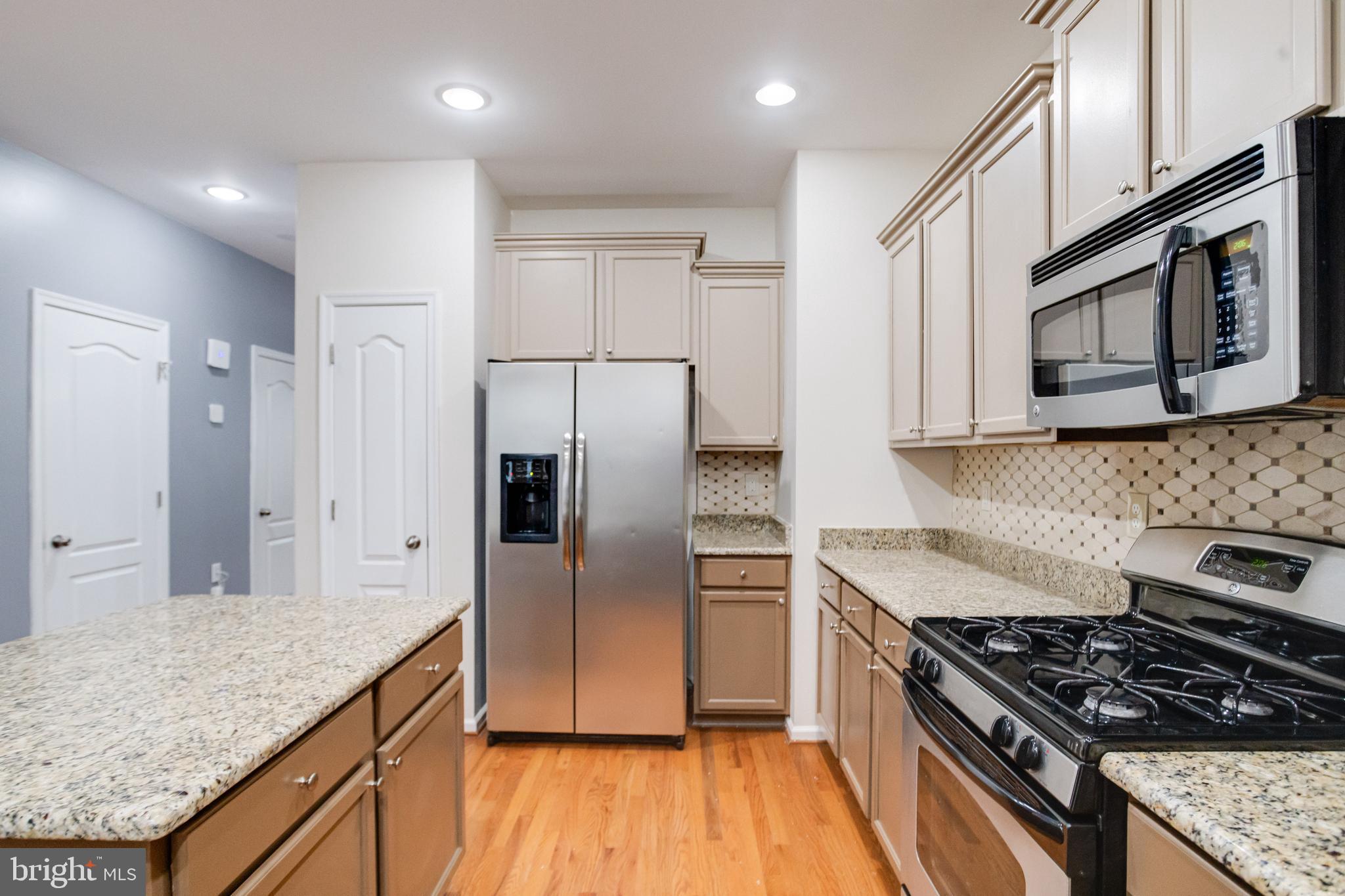 TANYARD SPRINGS - Residential Lease