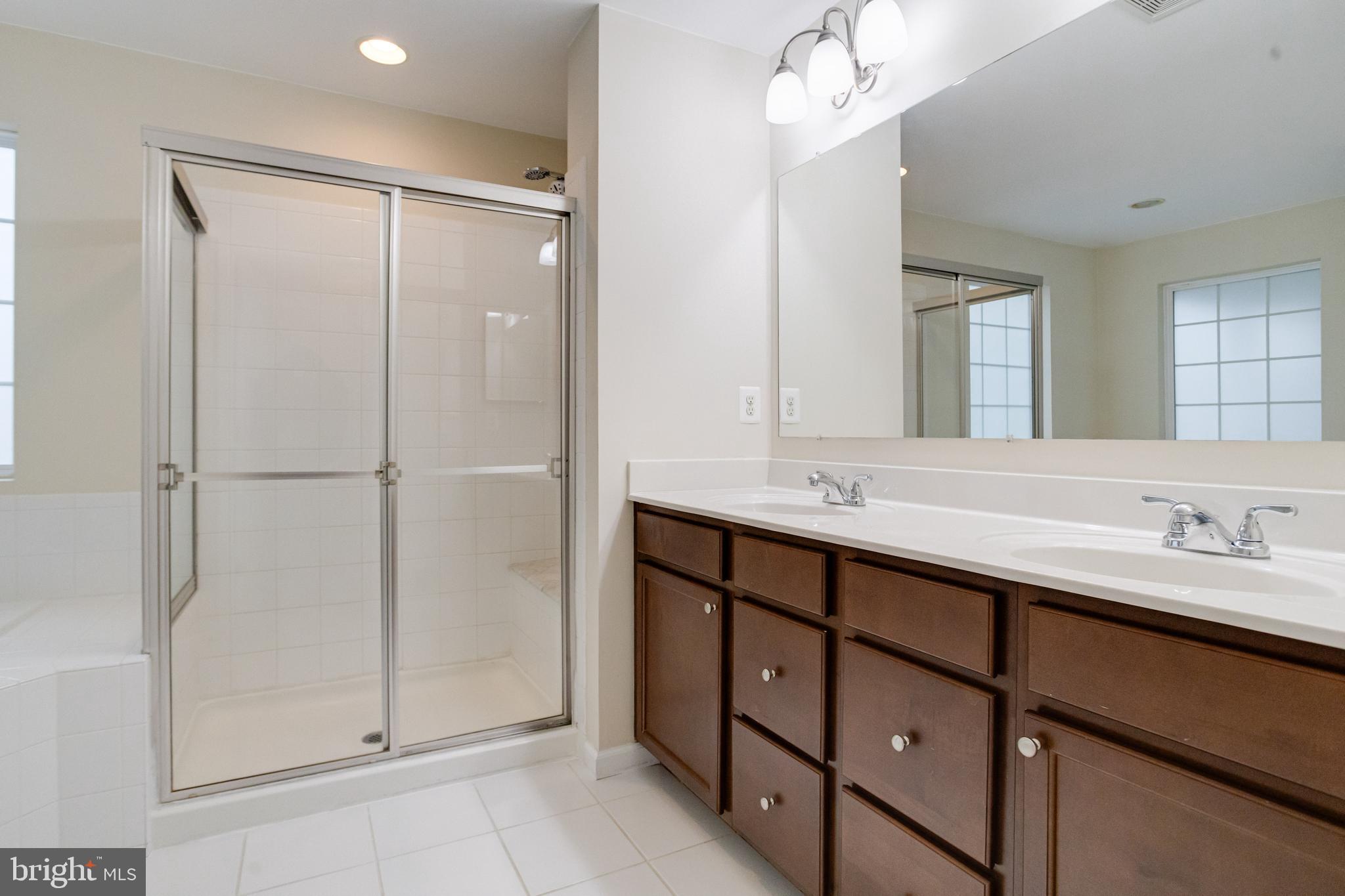 TANYARD SPRINGS - Residential Lease