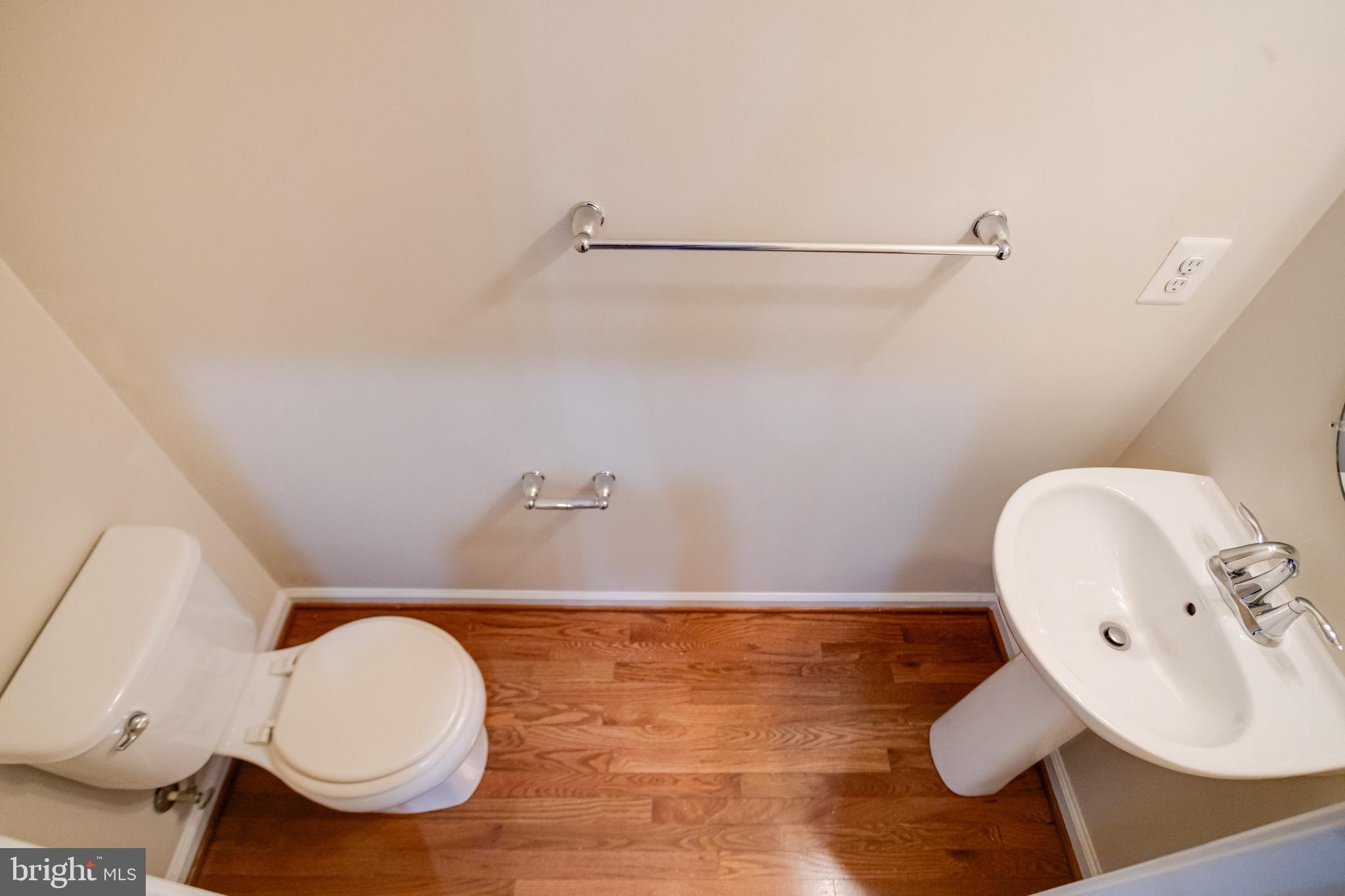 TANYARD SPRINGS - Residential Lease