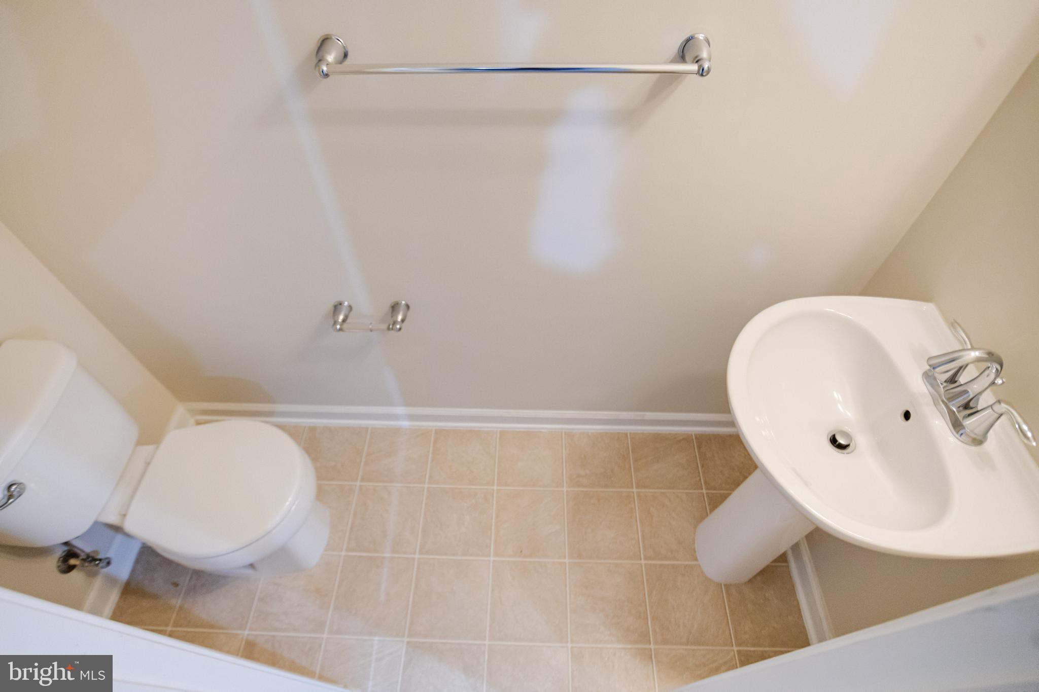 TANYARD SPRINGS - Residential Lease