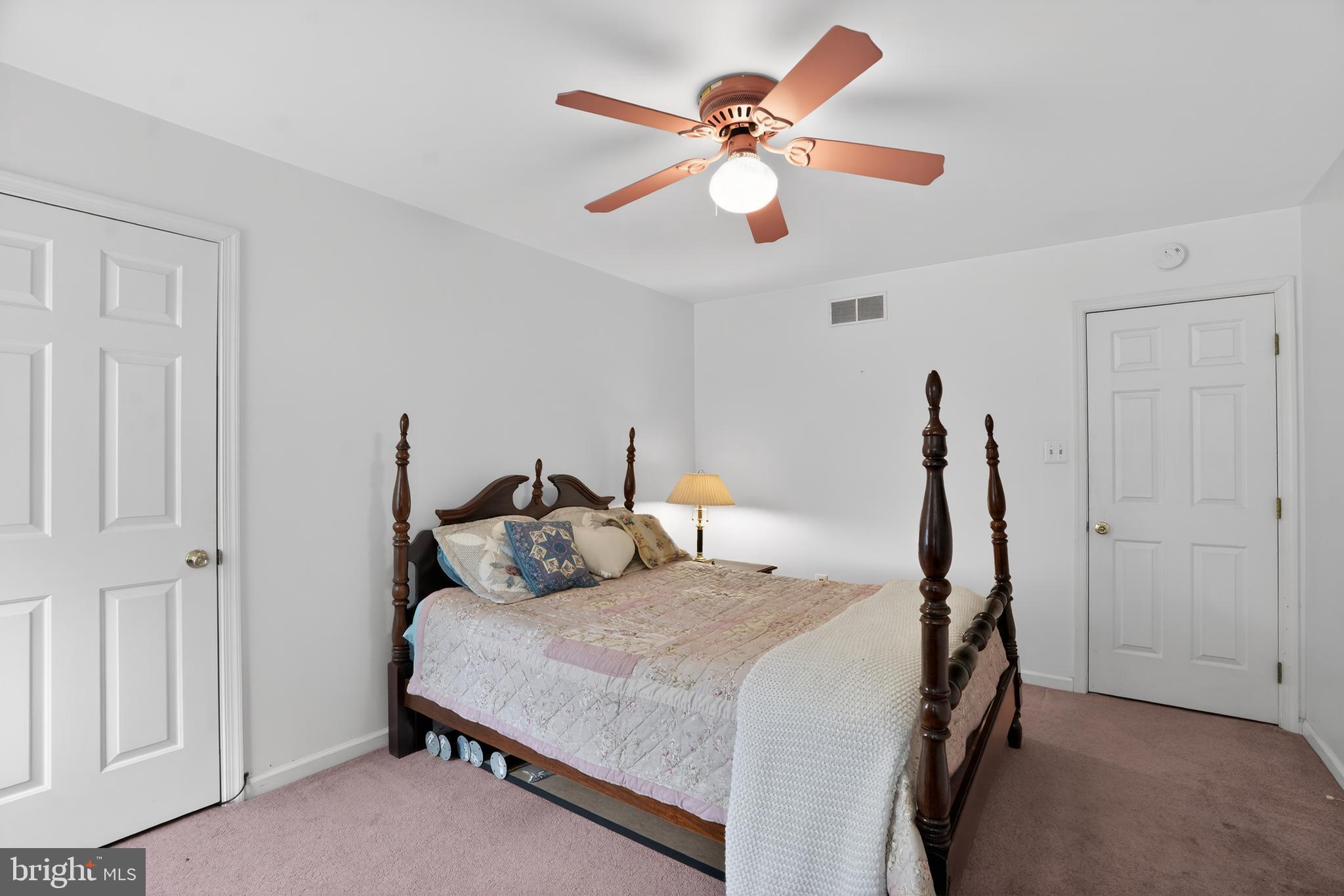 KING OF PRUSSIA - Residential